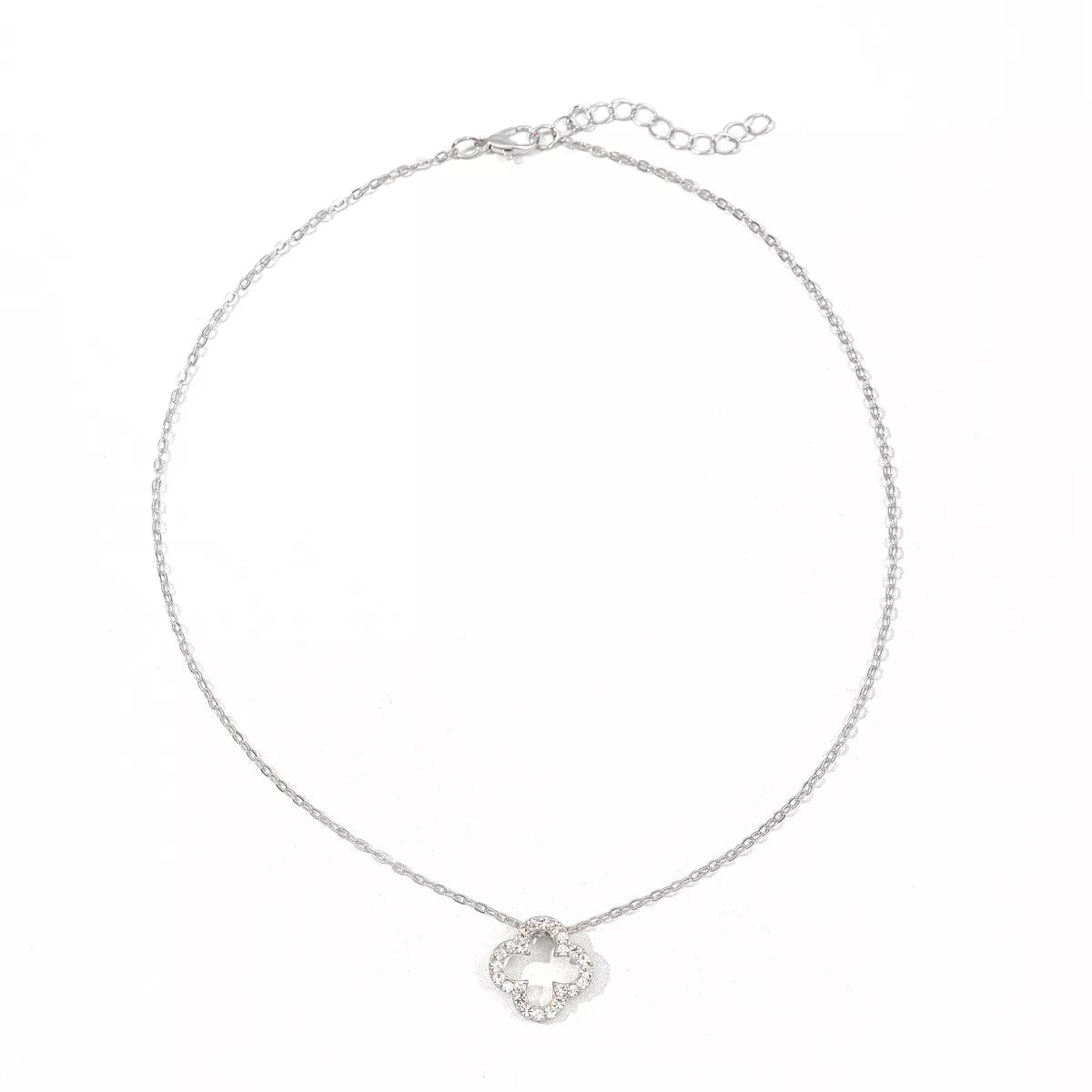 Clover Pendant Necklace 