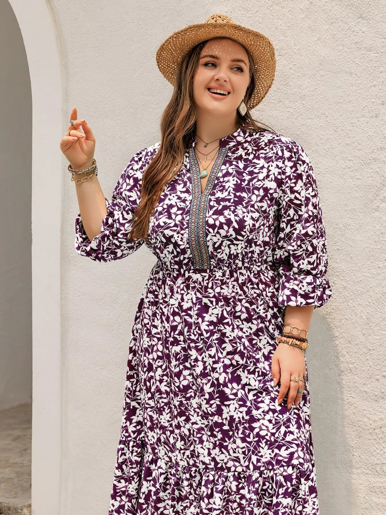 Plus Size Floral Print Maxi Dress with Long Sleeves 