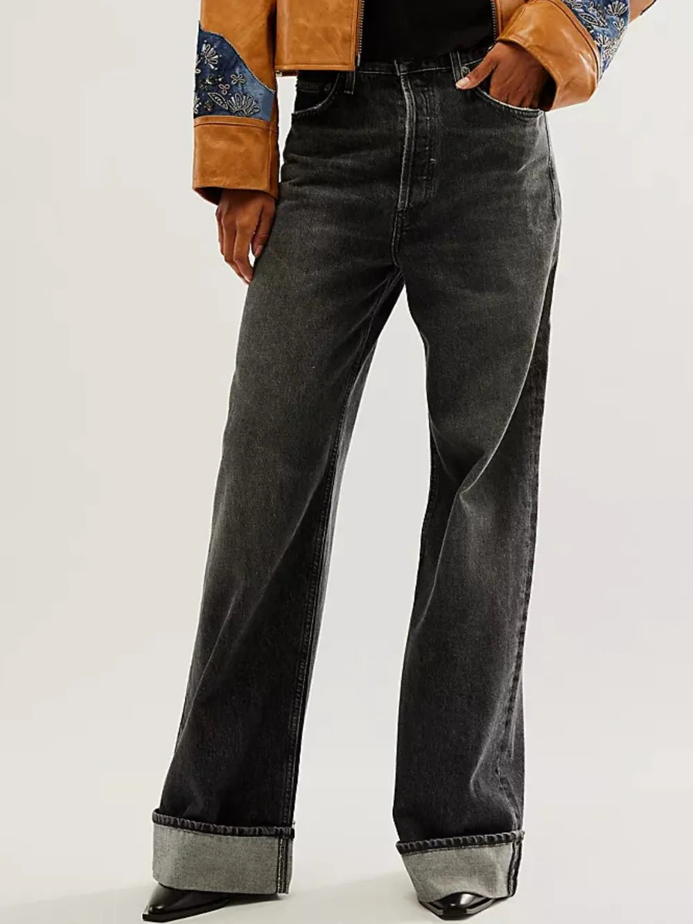 Cuffed Jeans with Pockets 