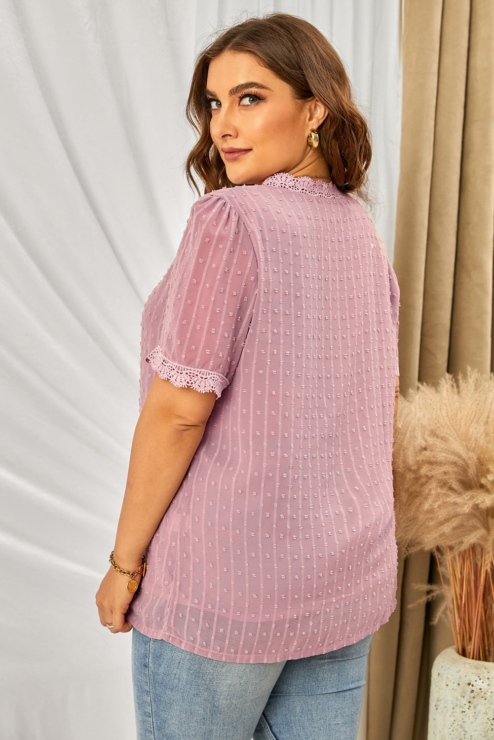Plus Size Swiss Dot Spliced Lace V-Neck Blouse 