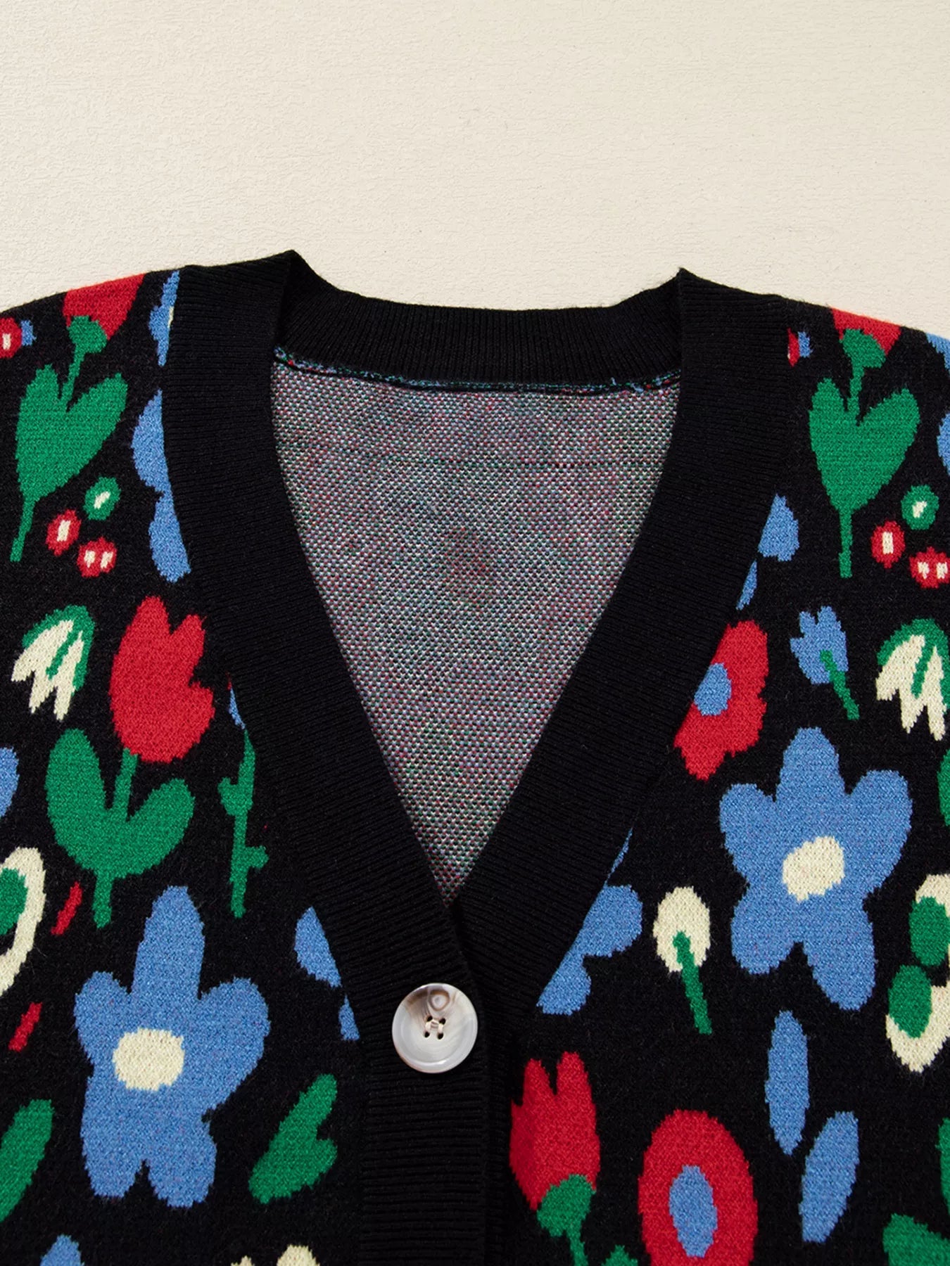 Floral Print V Neck Buttoned Cardigan 