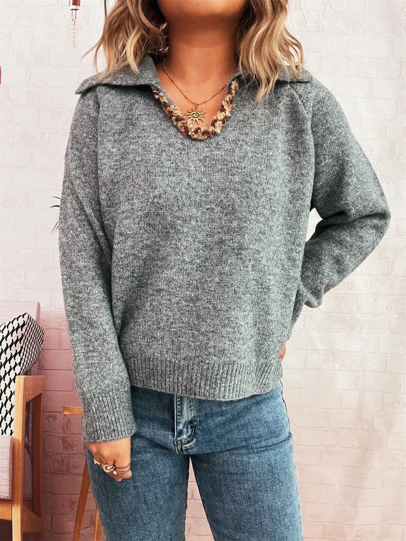 Ribbed Hem Raglan Sleeve Sweater 