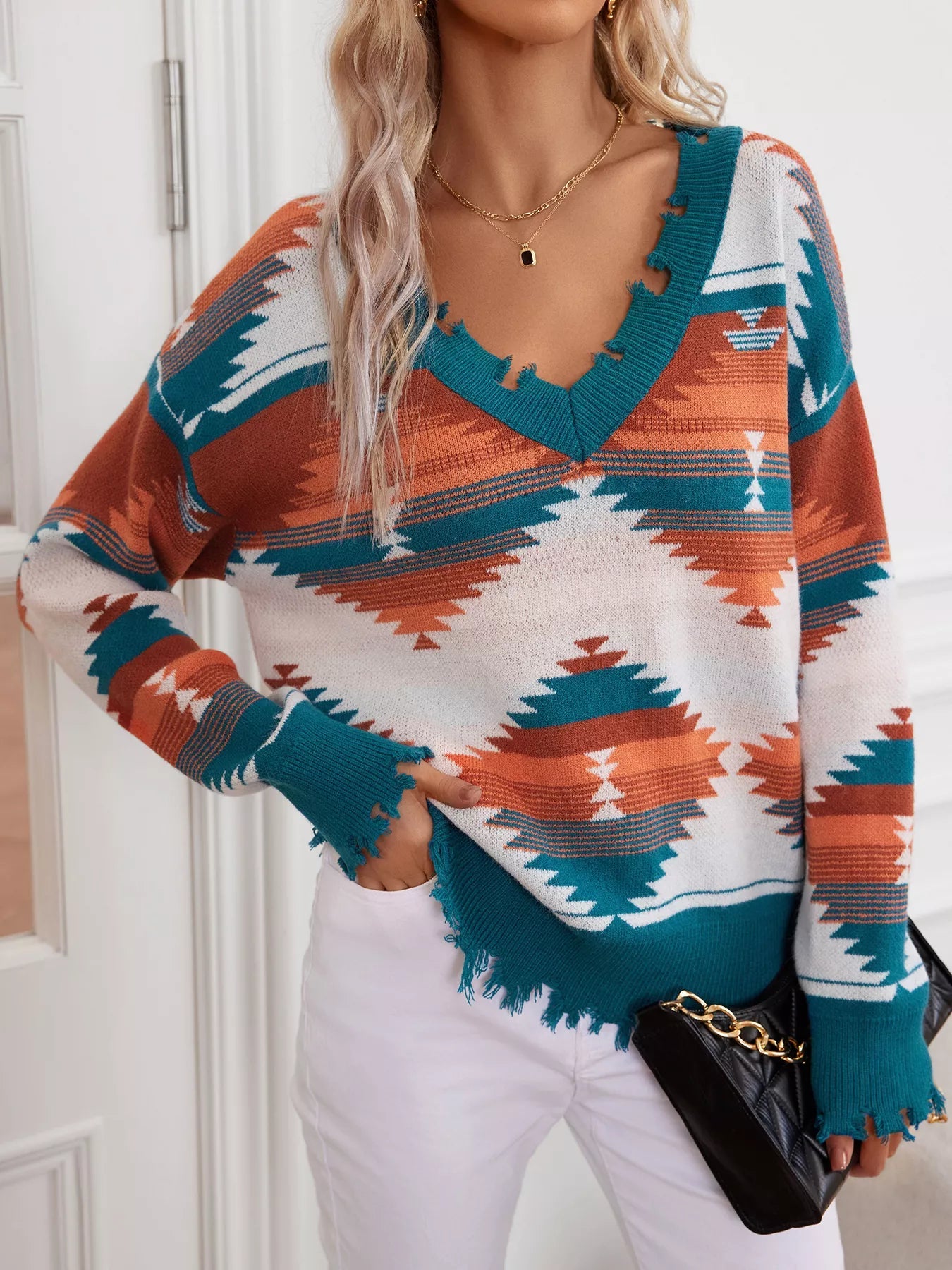 Geometric Frayed Hem V-Neck Long Sleeve Sweater 