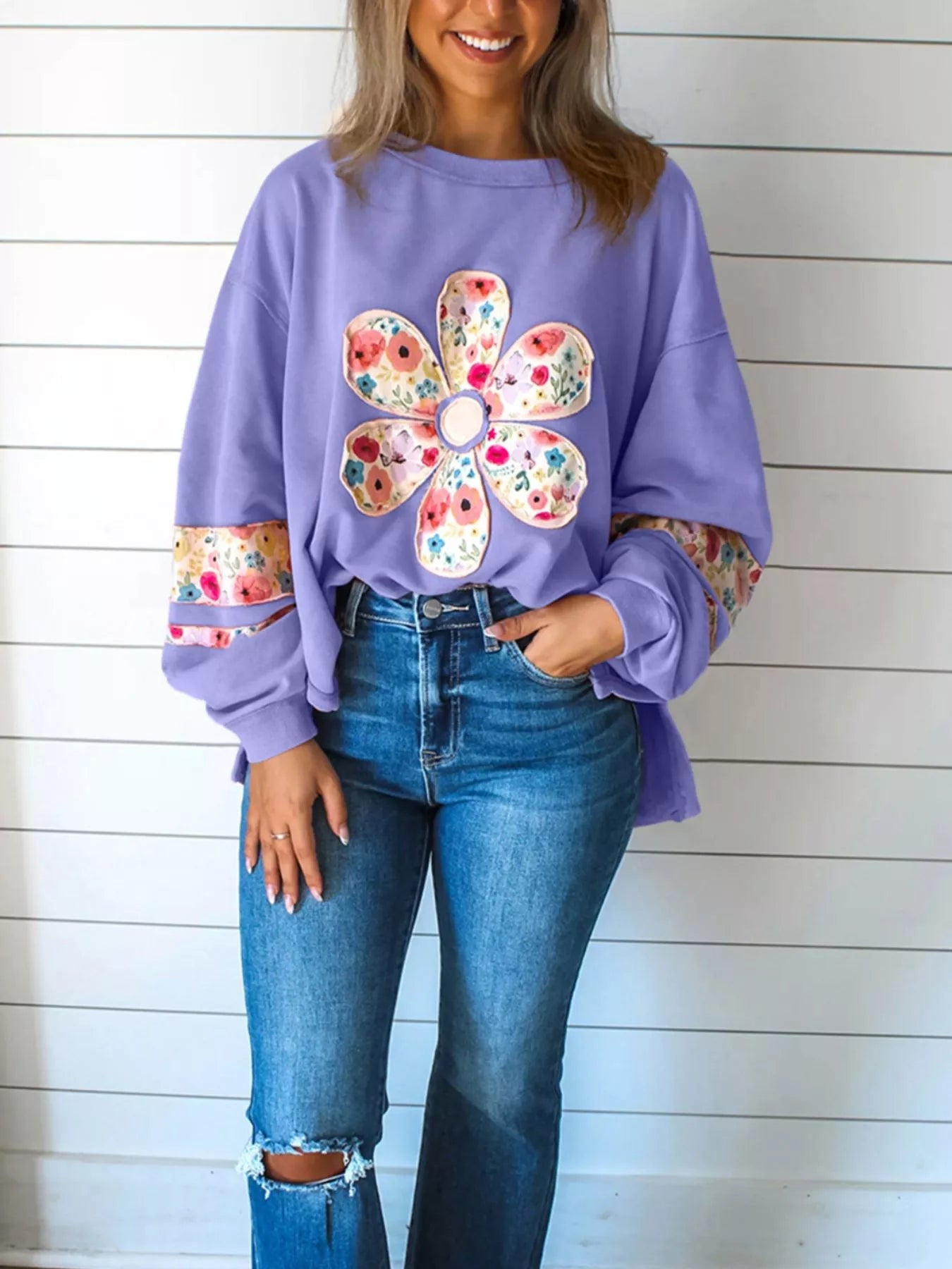 Plus Size Floral Applique Drop Shoulder Sweatshirt 