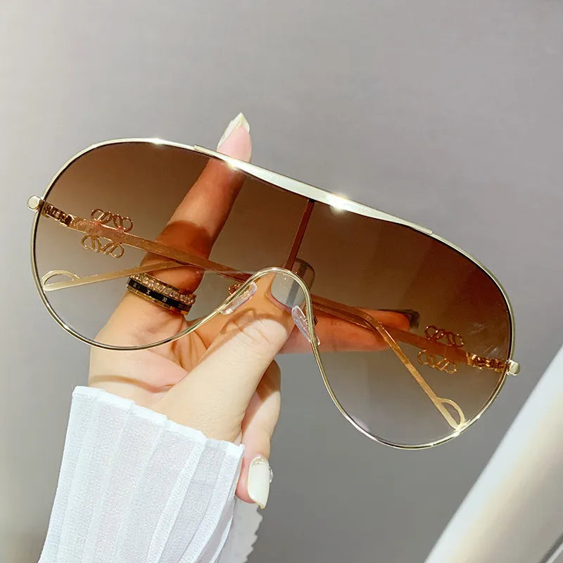 Gradient Aviator Sunglasses 