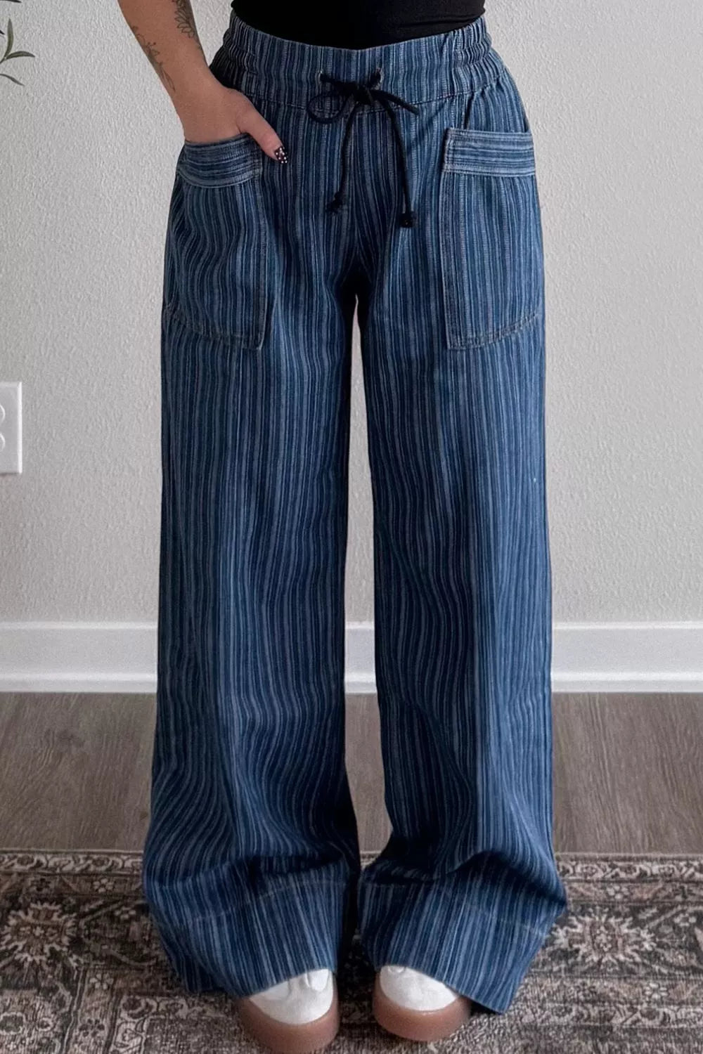 Striped Wide-Leg Jeans 