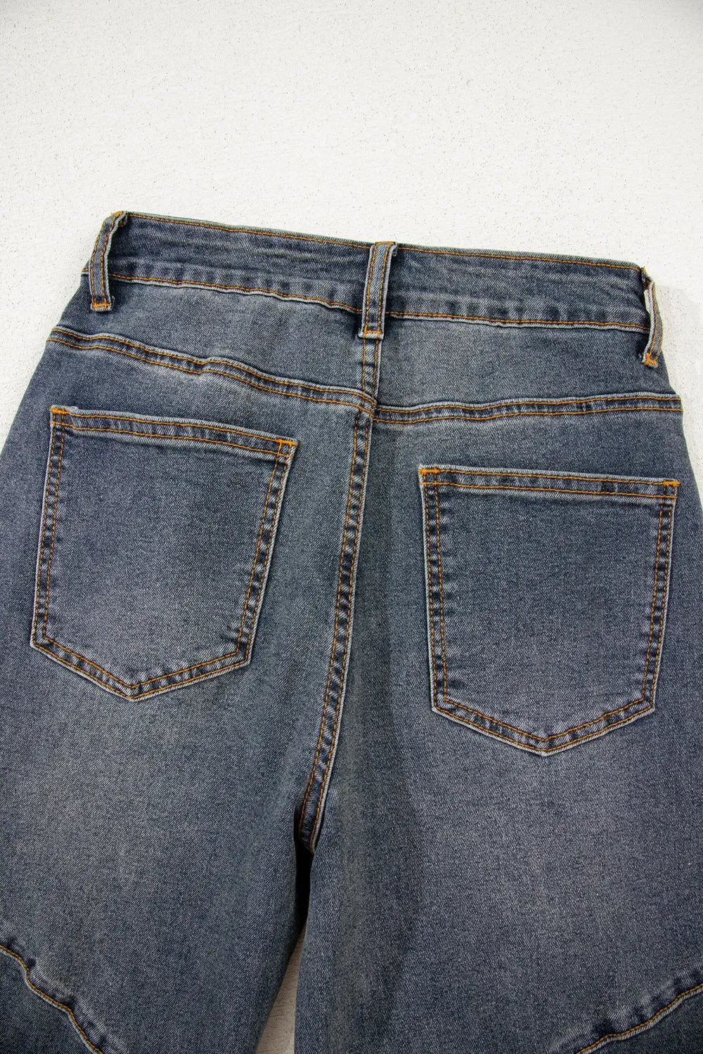 Exposed Stitching Loose Straight High Waist Jeans 
