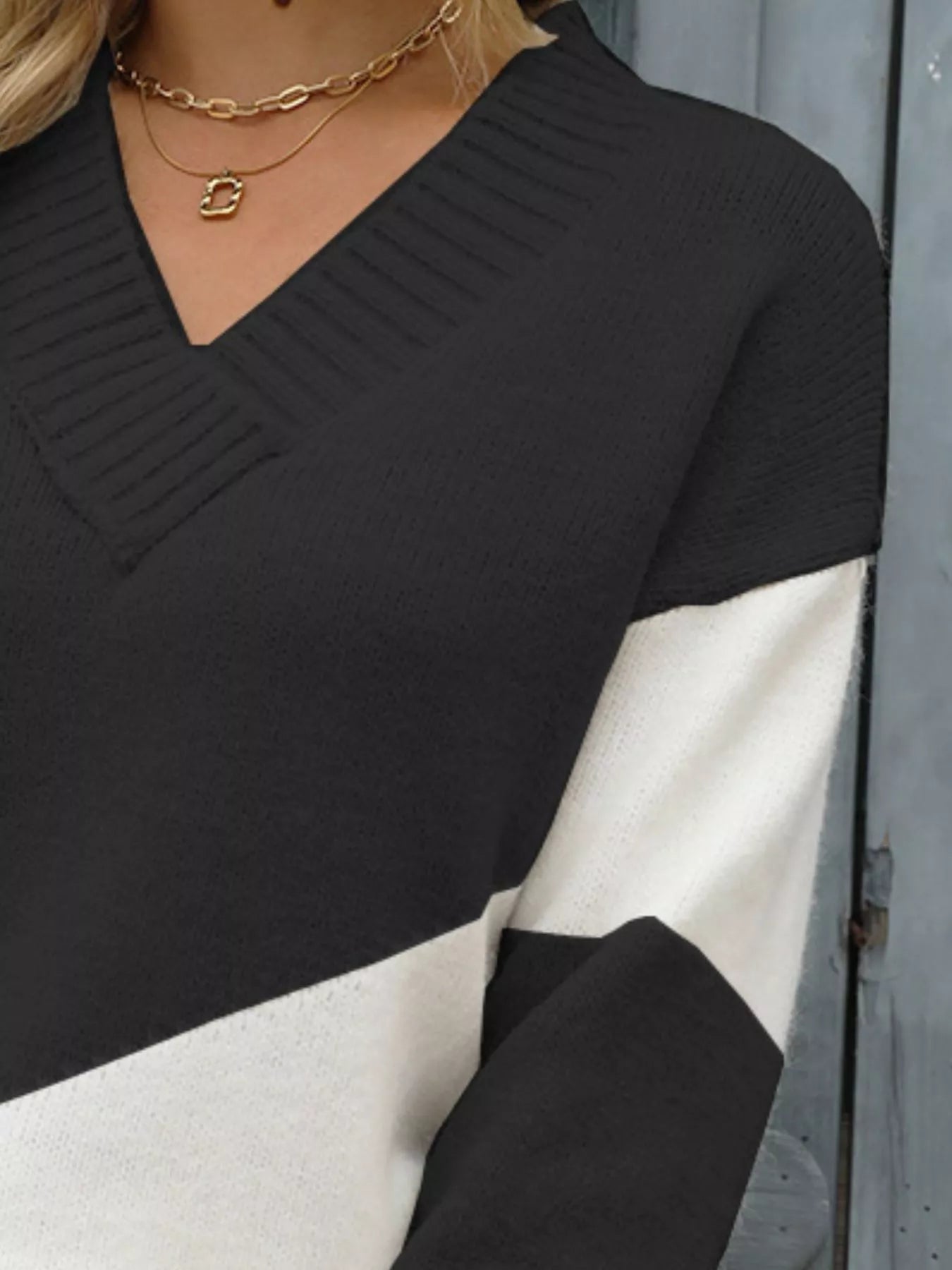 Color Block V-Neck Knit Sweater 