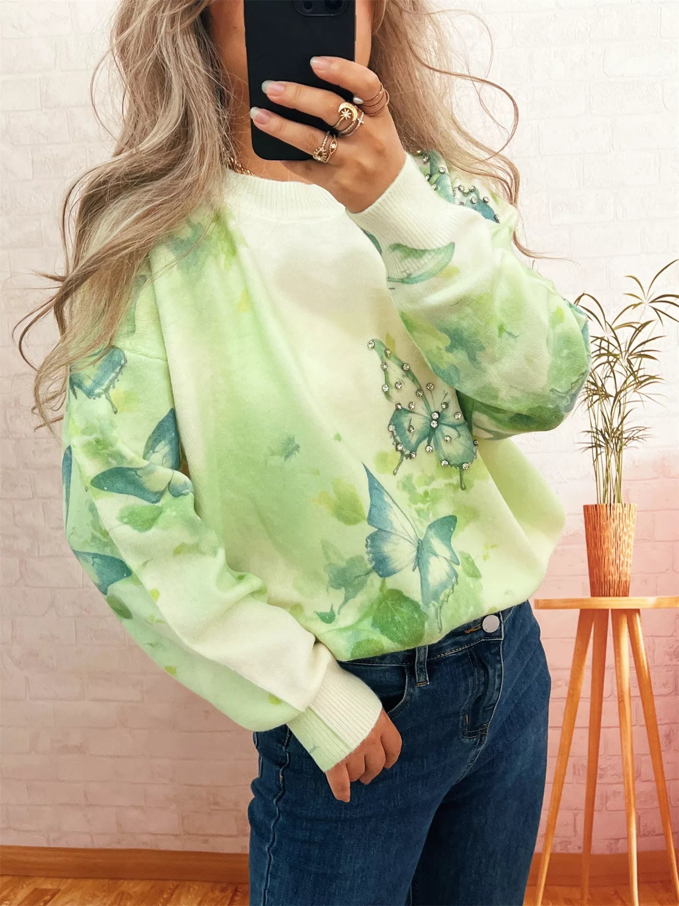 Butterfly Round Neck Lightweight Sweater 