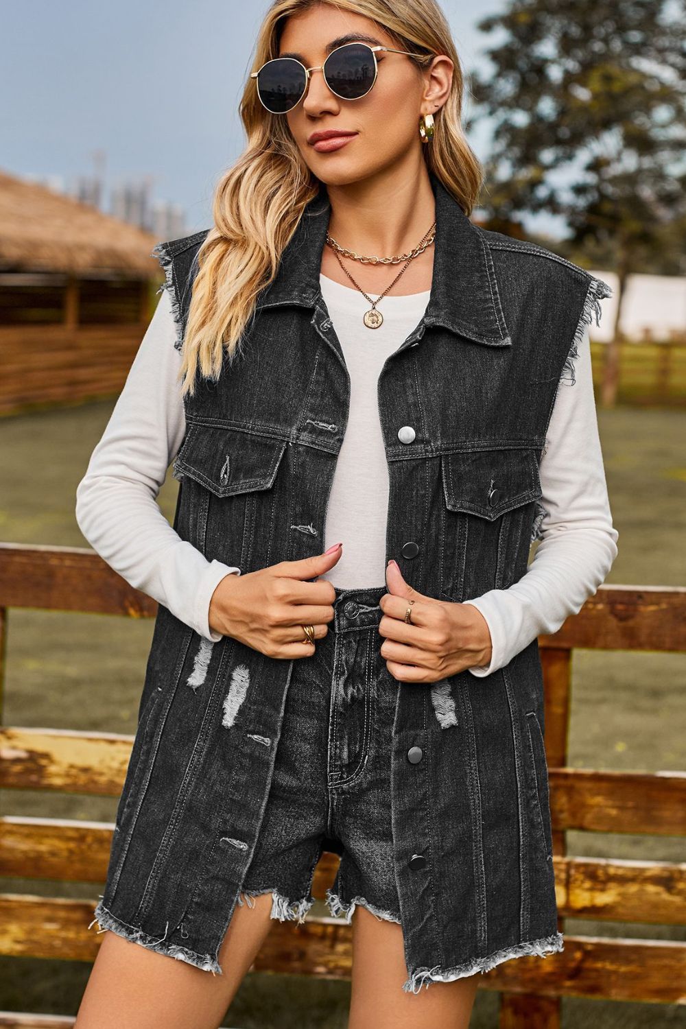Sleeveless Button-Up Collared Denim Top with Pockets 