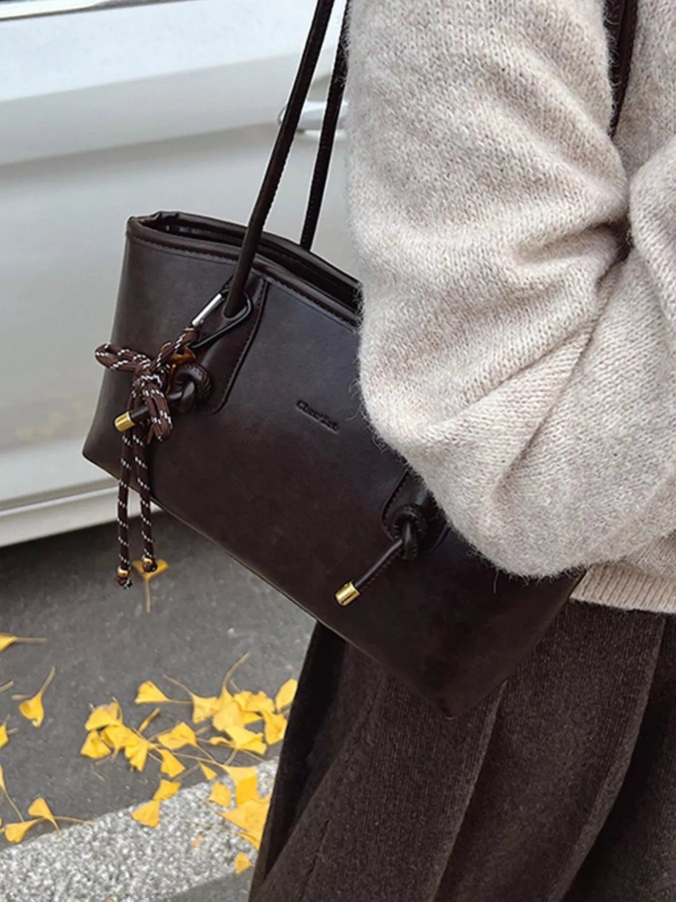 Vintage Style Leather Shoulder Bag 