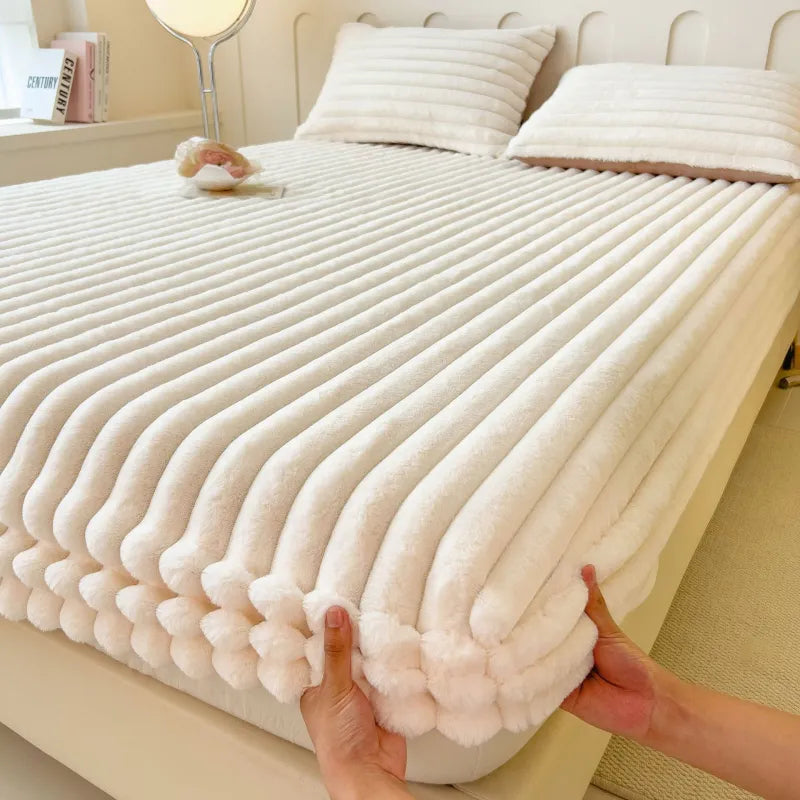 Autumn and Winter Imitation Dehaired Angora Fitted Sheet – Cozy Comfort for Modern Living 