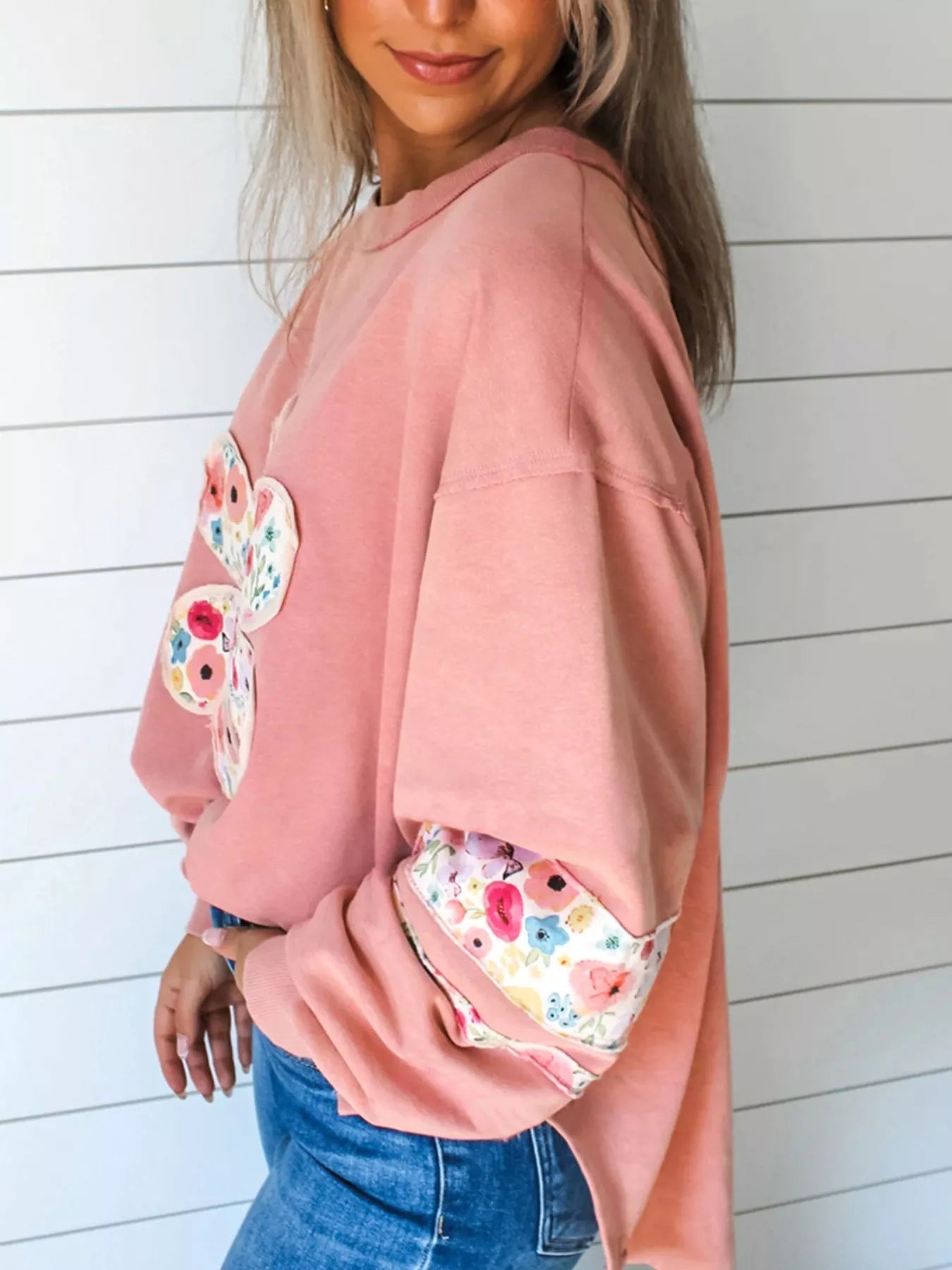 Plus Size Floral Applique Drop Shoulder Sweatshirt 