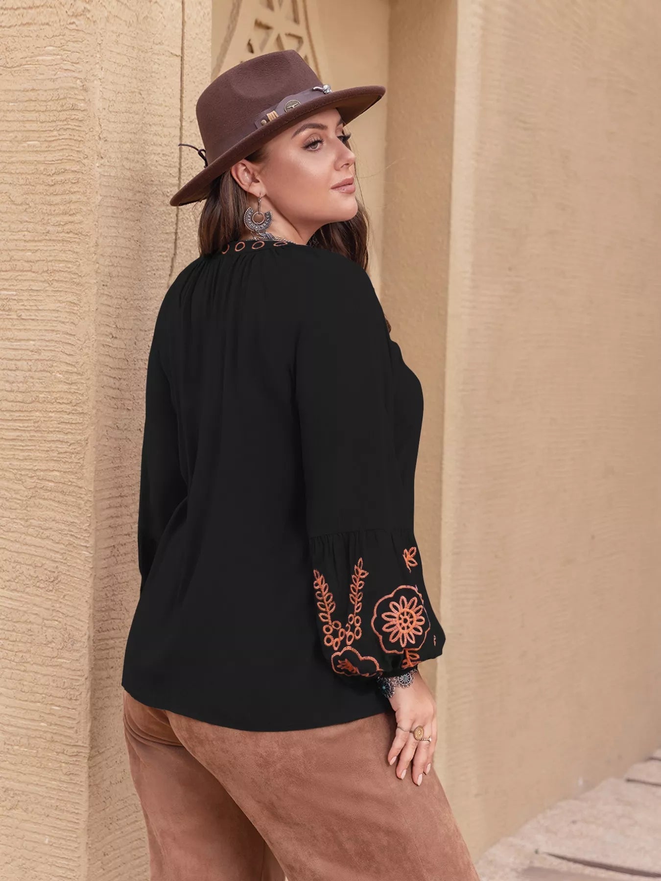 Plus Size Boho Embroidered Long Sleeve Blouse 
