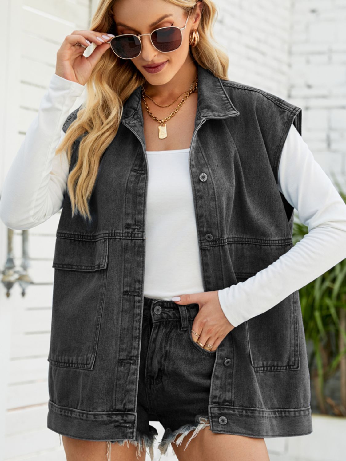 Collared Neck Sleeveless Denim Top with Pockets 