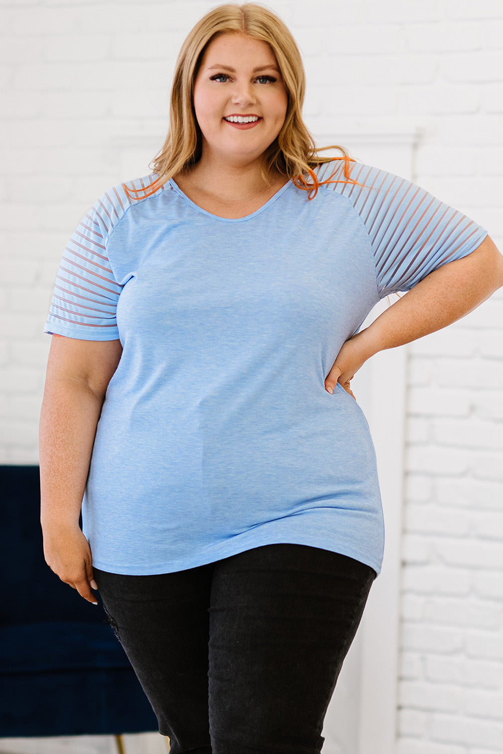 Plus Size V-Neck Raglan Sleeve Tee 
