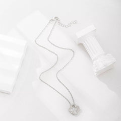 Clover Pendant Necklace 