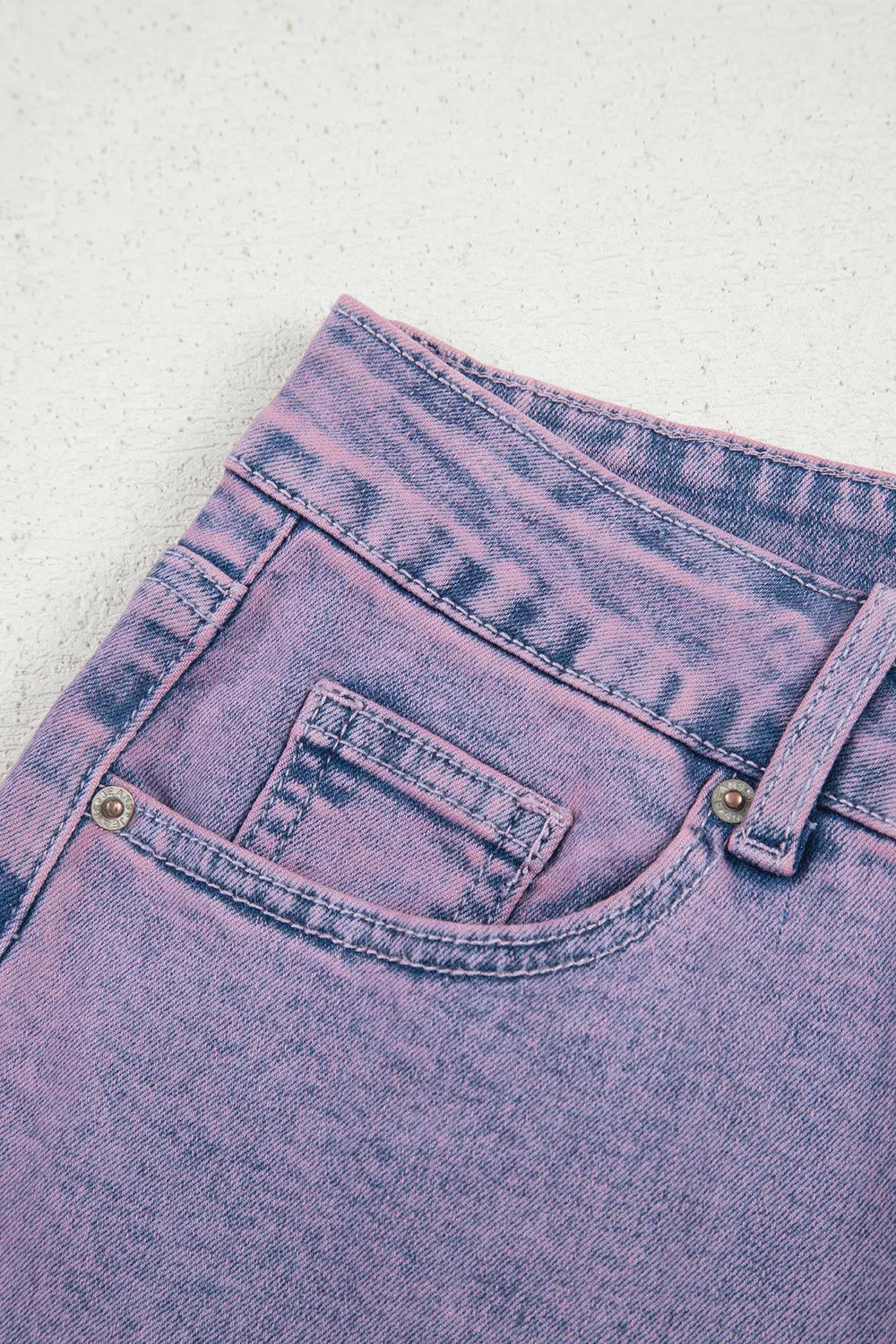 Washed Raw Hem Cropped Jeans 