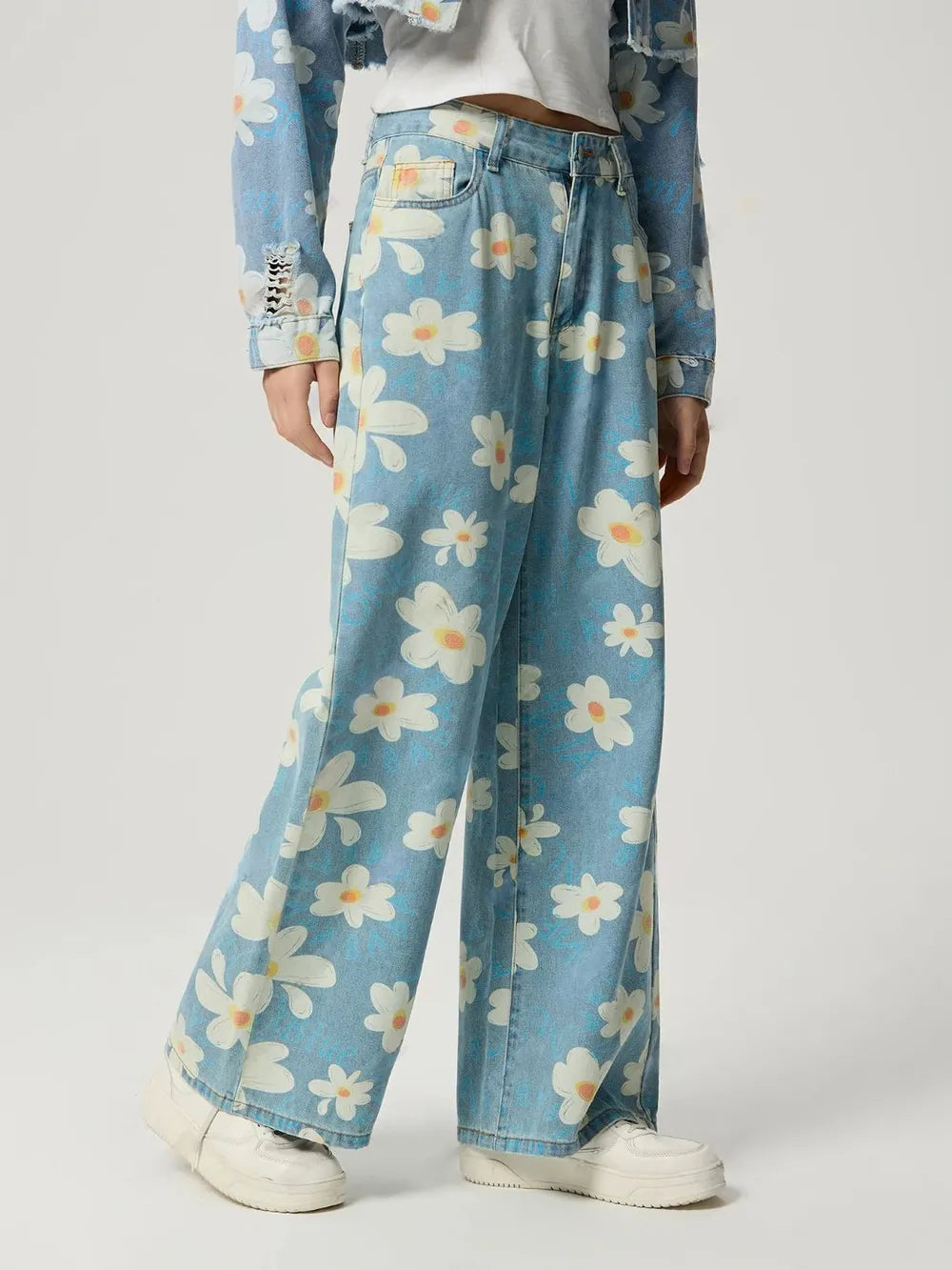 Pocketed Floral Wide Leg Jeans 
