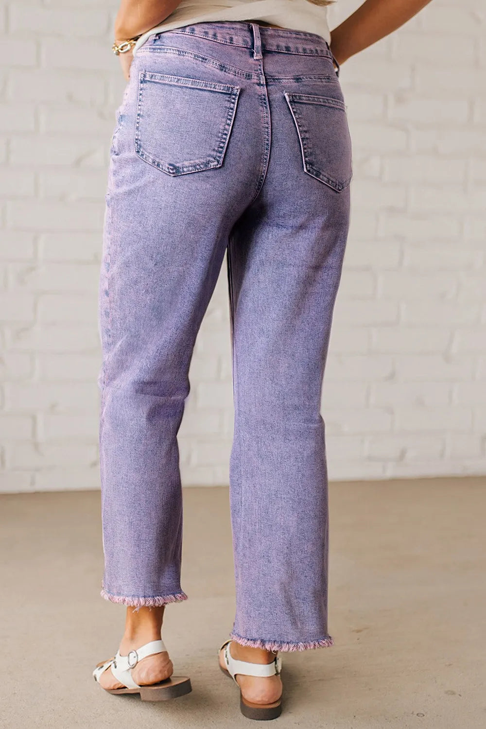 Washed Raw Hem Cropped Jeans 