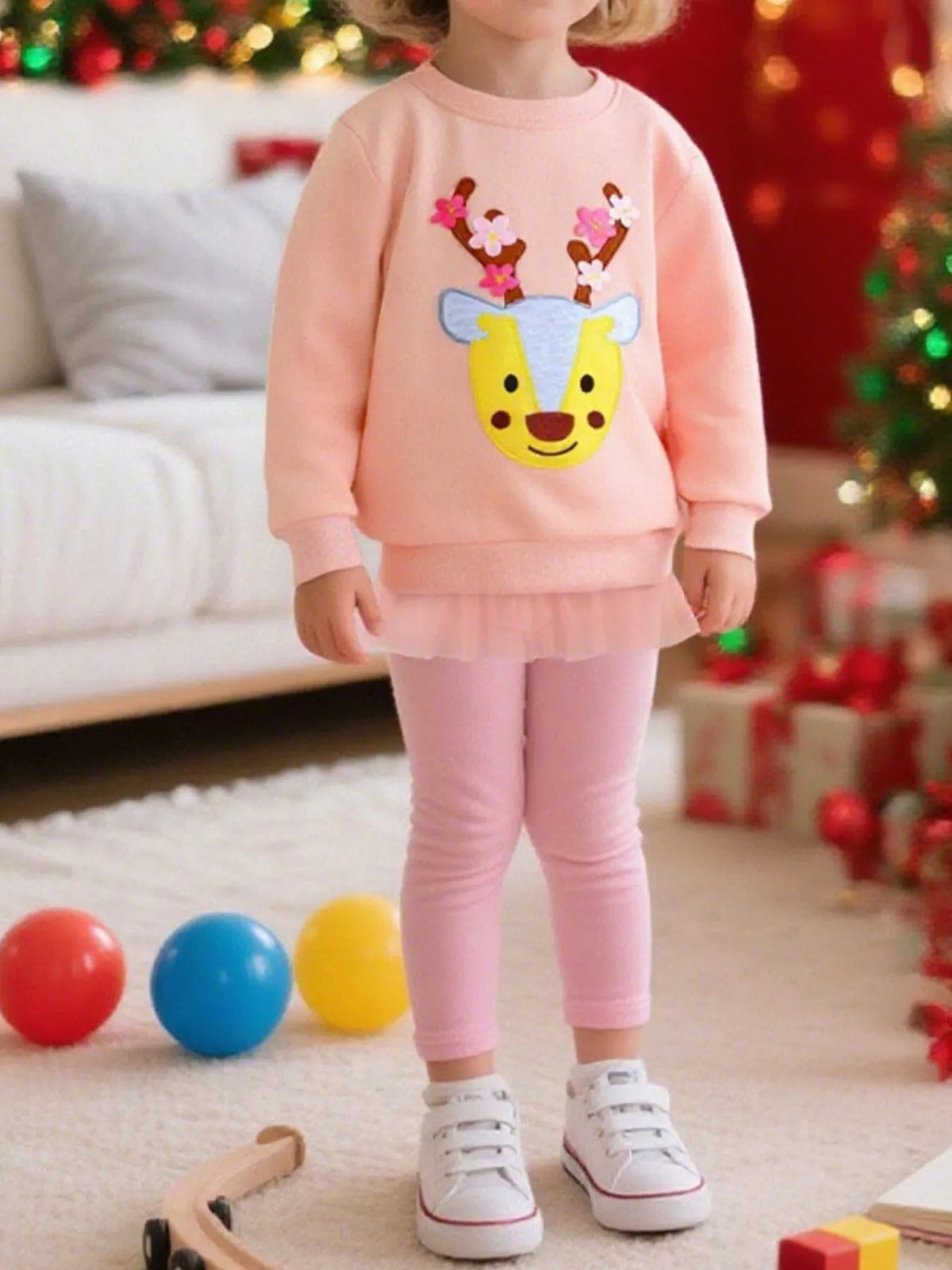 Children's Reindeer Applique Round Neck Sweatshirt 