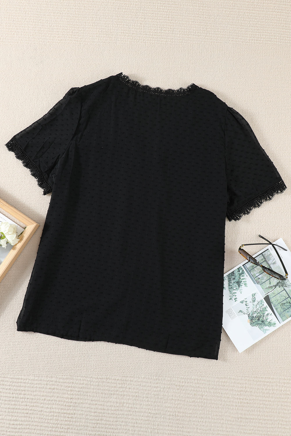 Plus Size Swiss Dot Spliced Lace V-Neck Blouse 