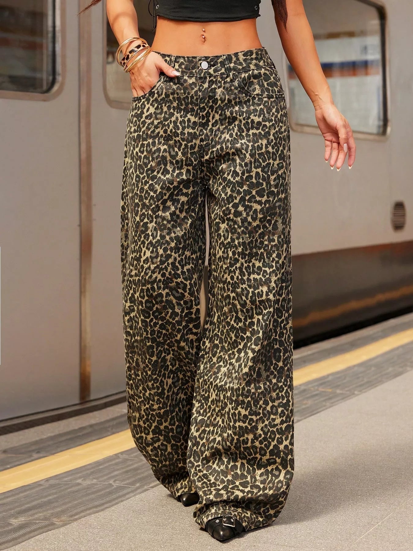 Leopard Print Wide Leg Jeans 
