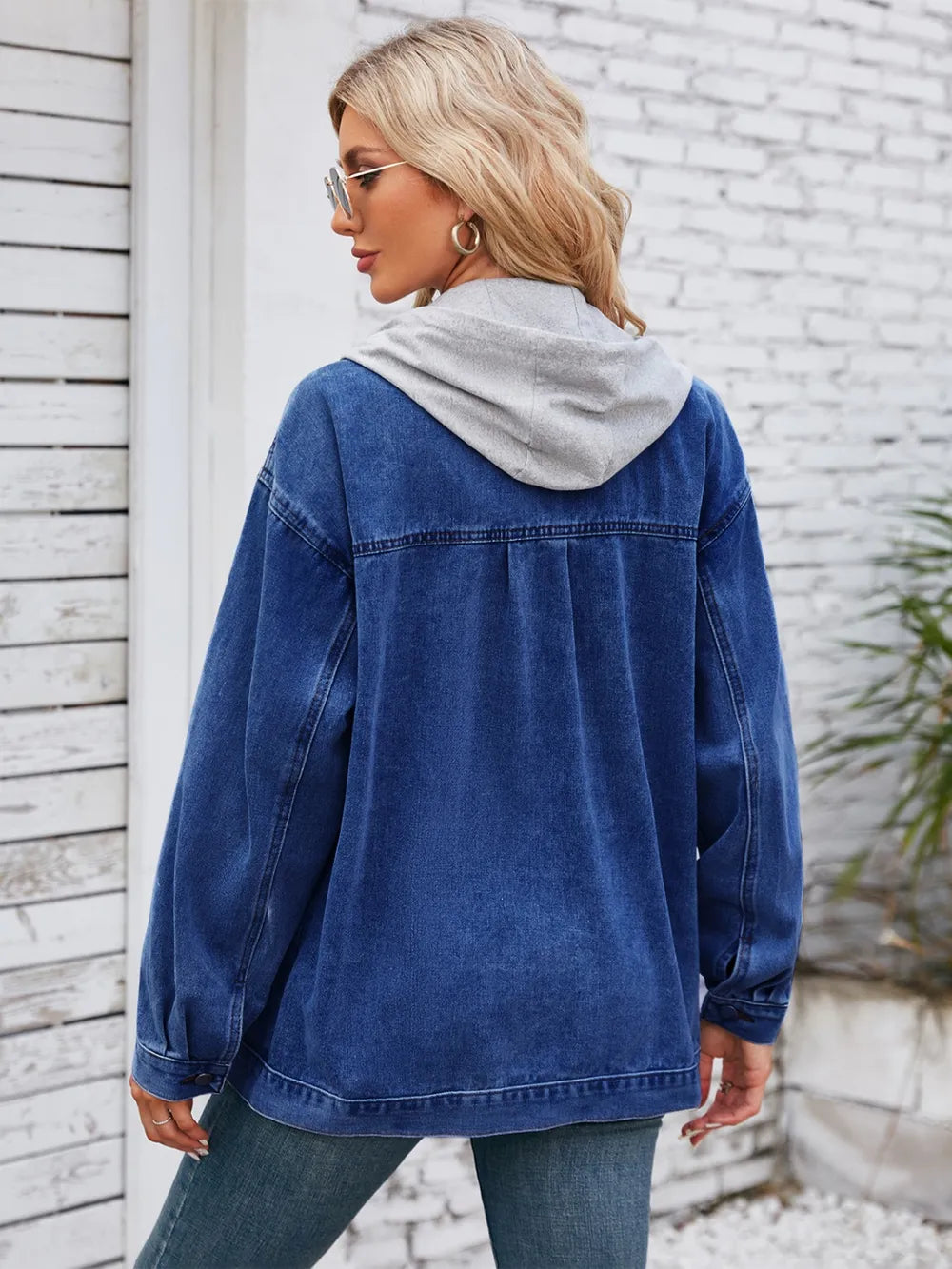 Pocketd Button Up Detachable Hooded Denim Jacket 