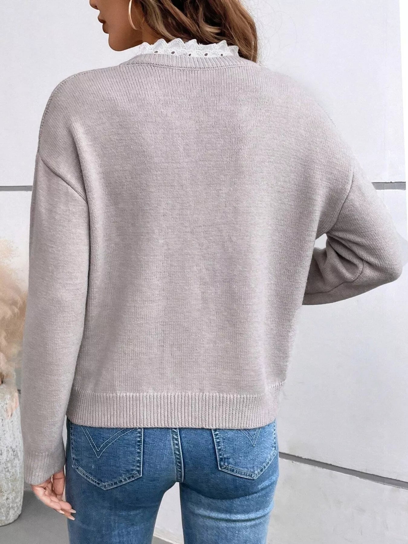 Lace Trim Notched Long Sleeve Sweater 