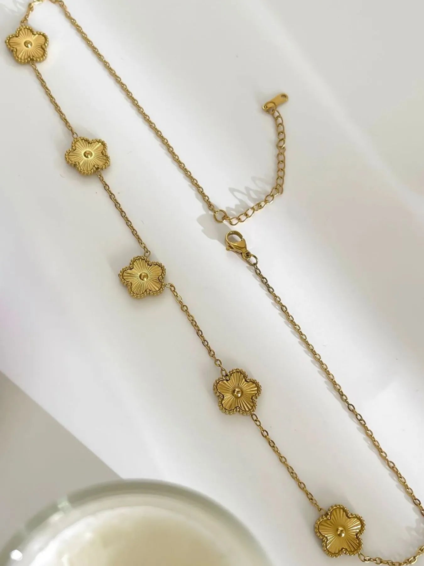 18K Gold-Plated Flower Chain Necklace 