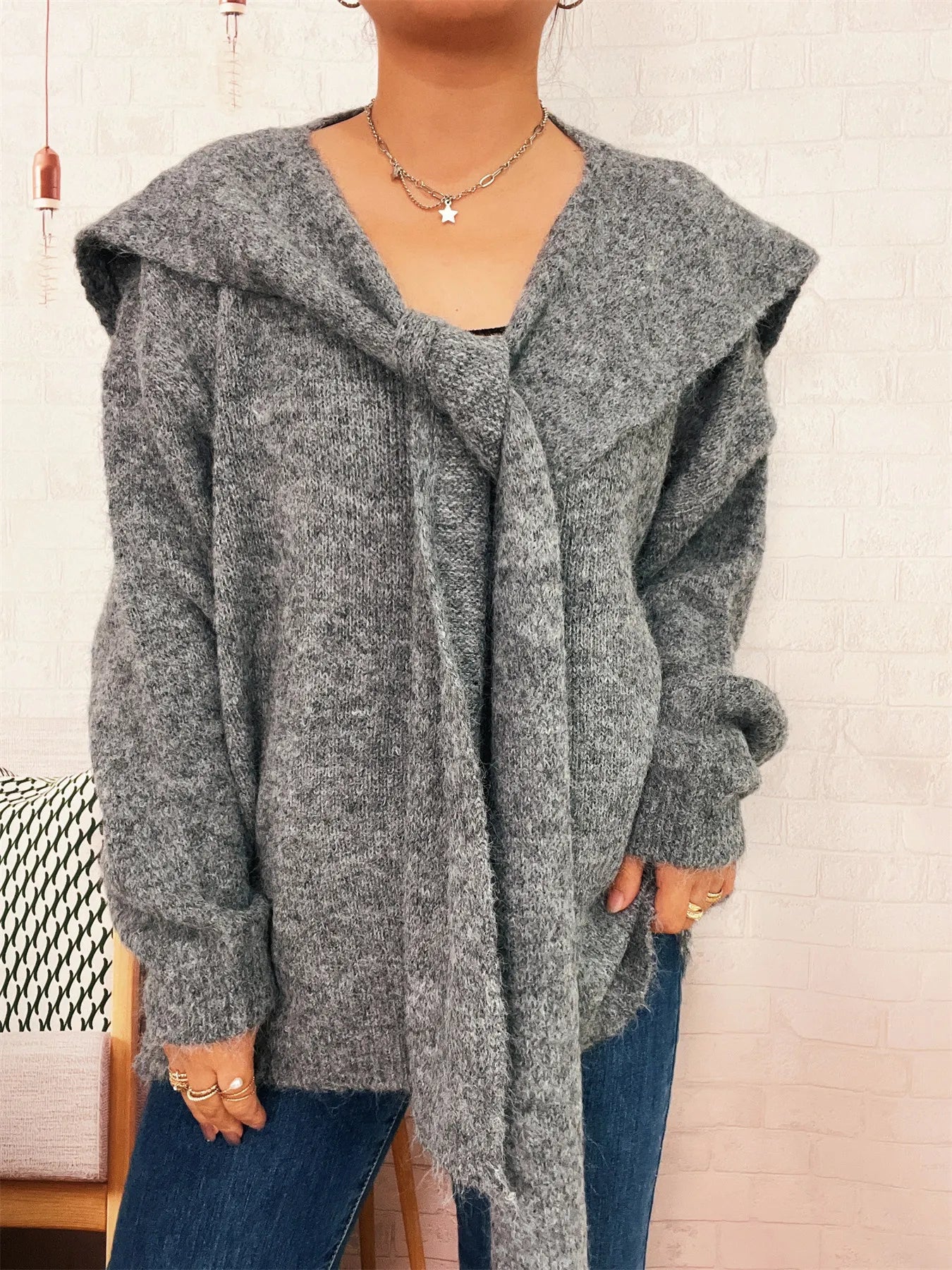 Ribbed Hem V-Neck Sweater with Shawl 