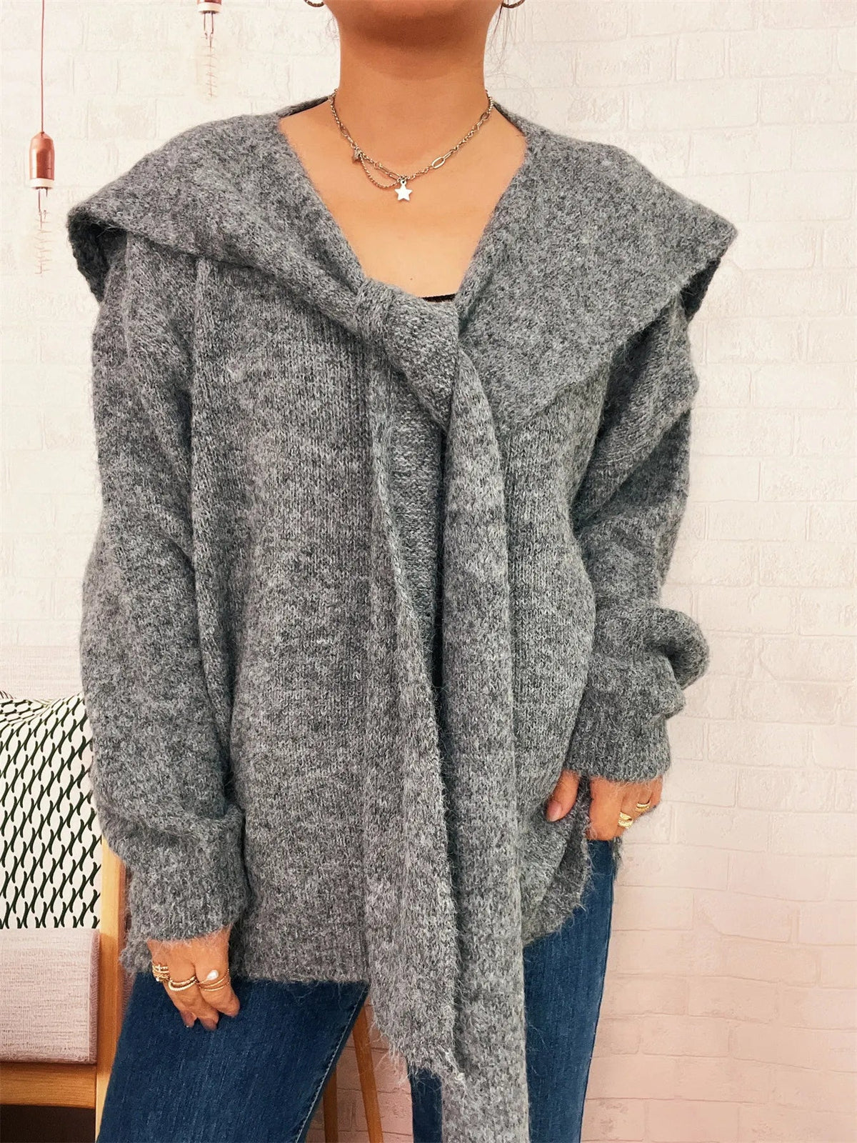 Ribbed Hem V-Neck Sweater with Shawl 