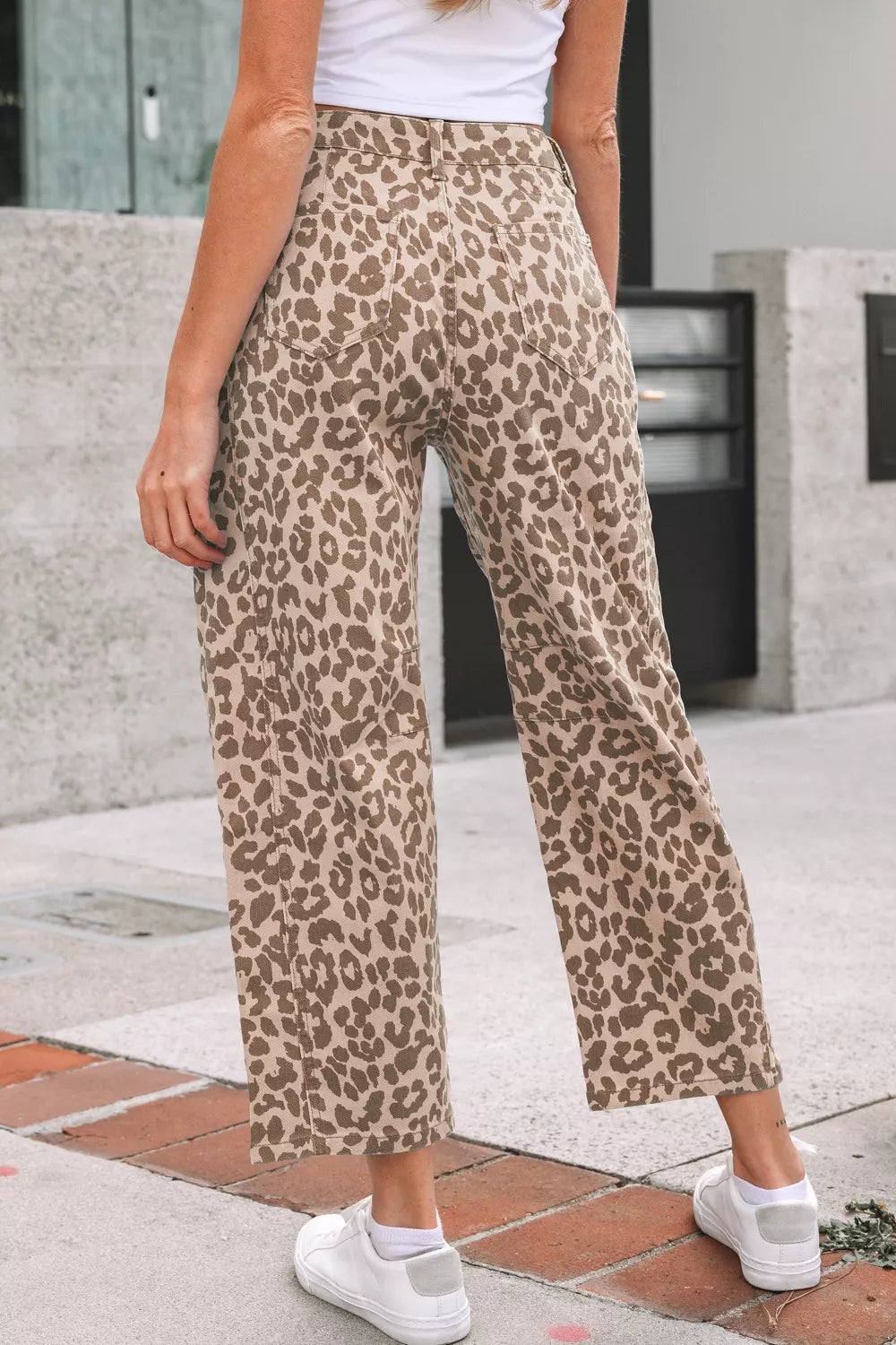 Leopard Print High-Waisted Cropped Jeans 