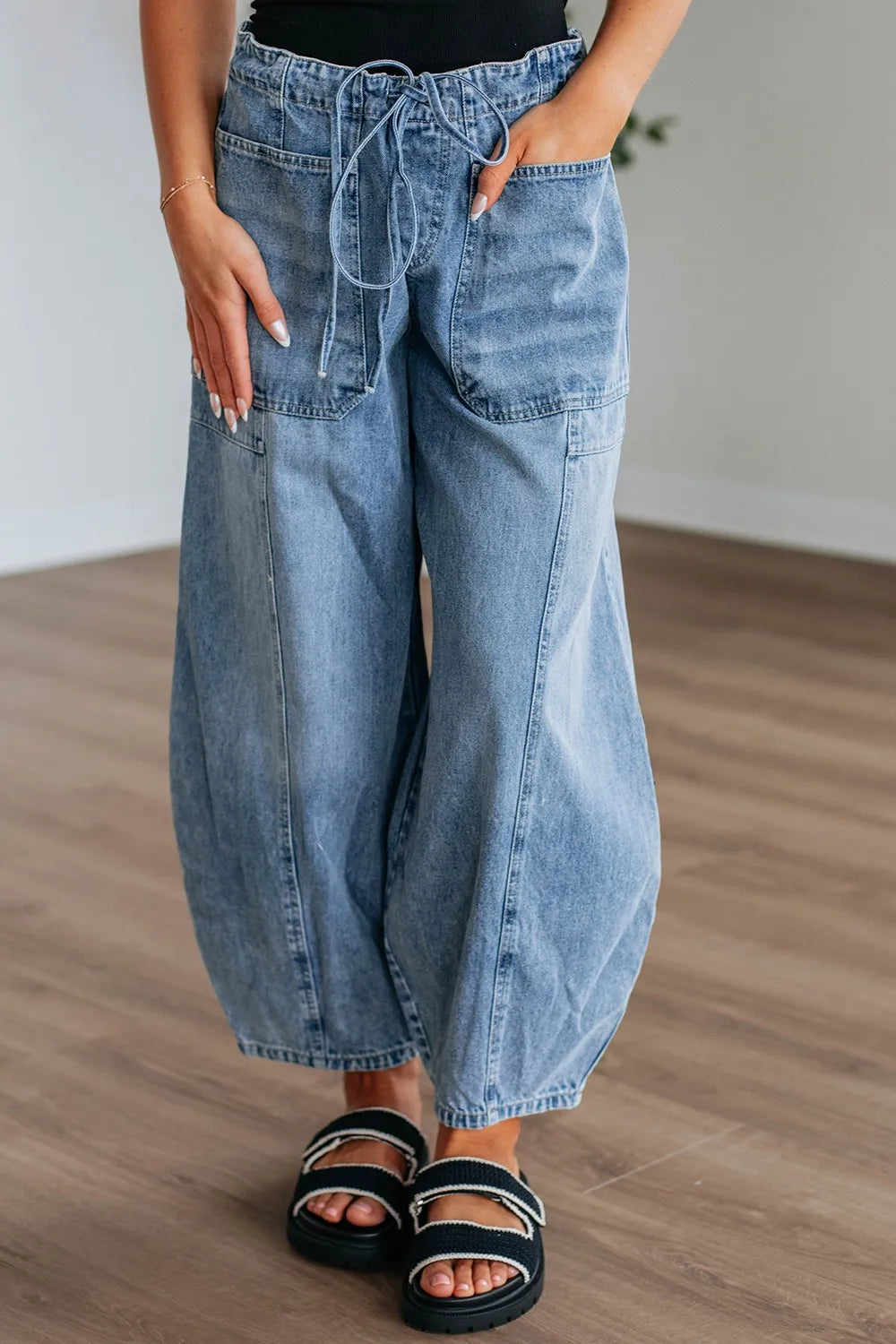 Wide Leg Drawstring Jeans 
