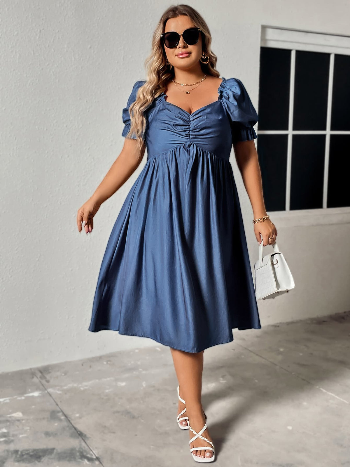 Honey Plus Size Ruched Sweetheart Neck Dress 