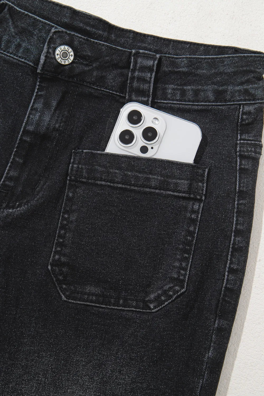 Wide Leg Pocketed High Waist Jeans 