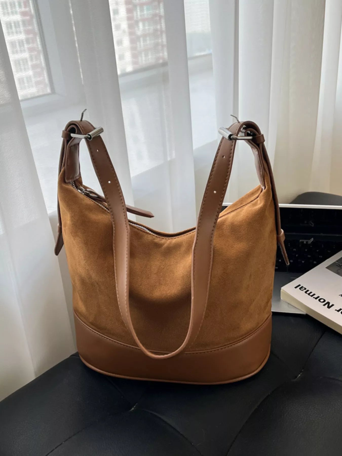 Adjustable Strap Tote Bag 
