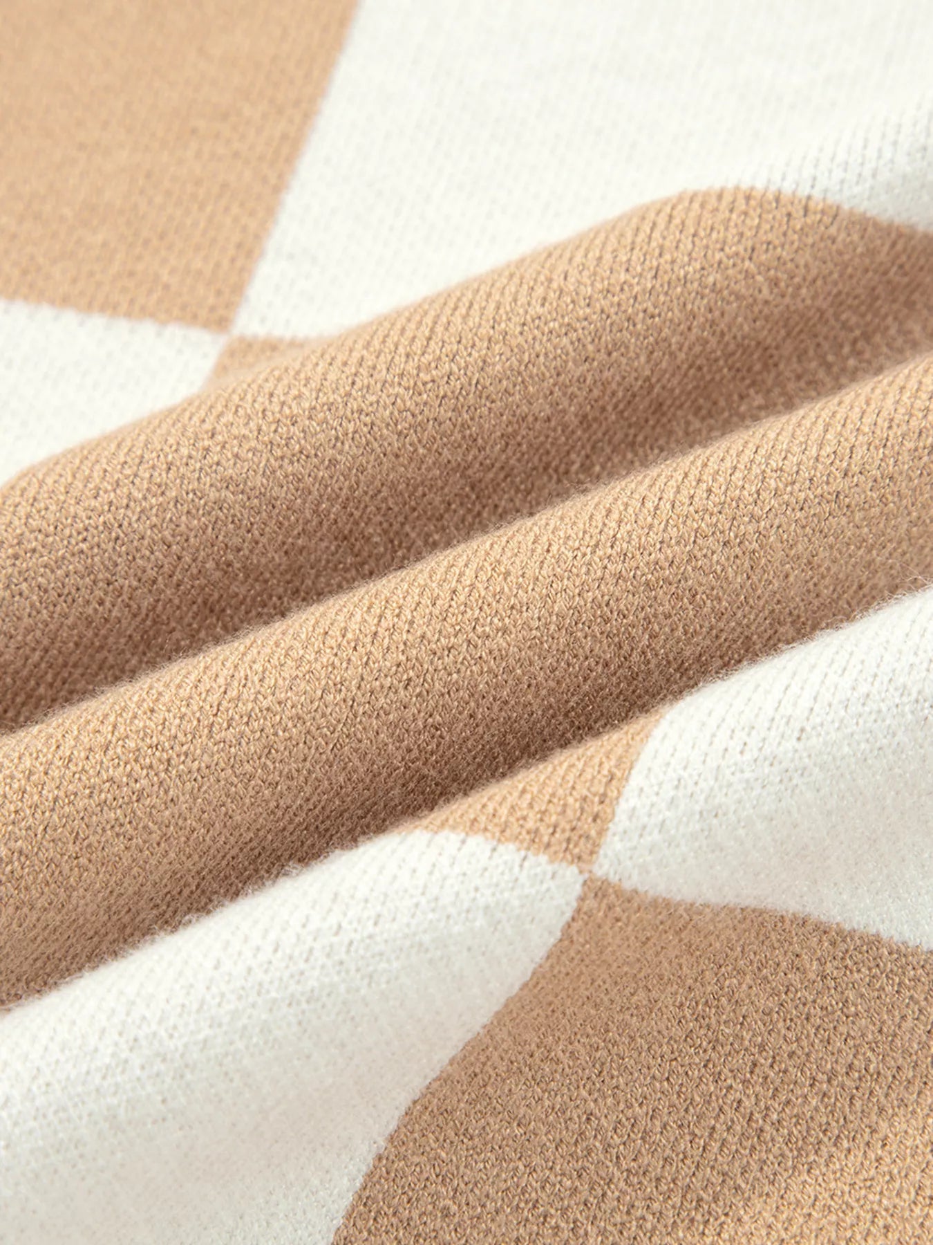 Checkered Pattern Loose Drop Shoulder Half Sleeve Sweater 