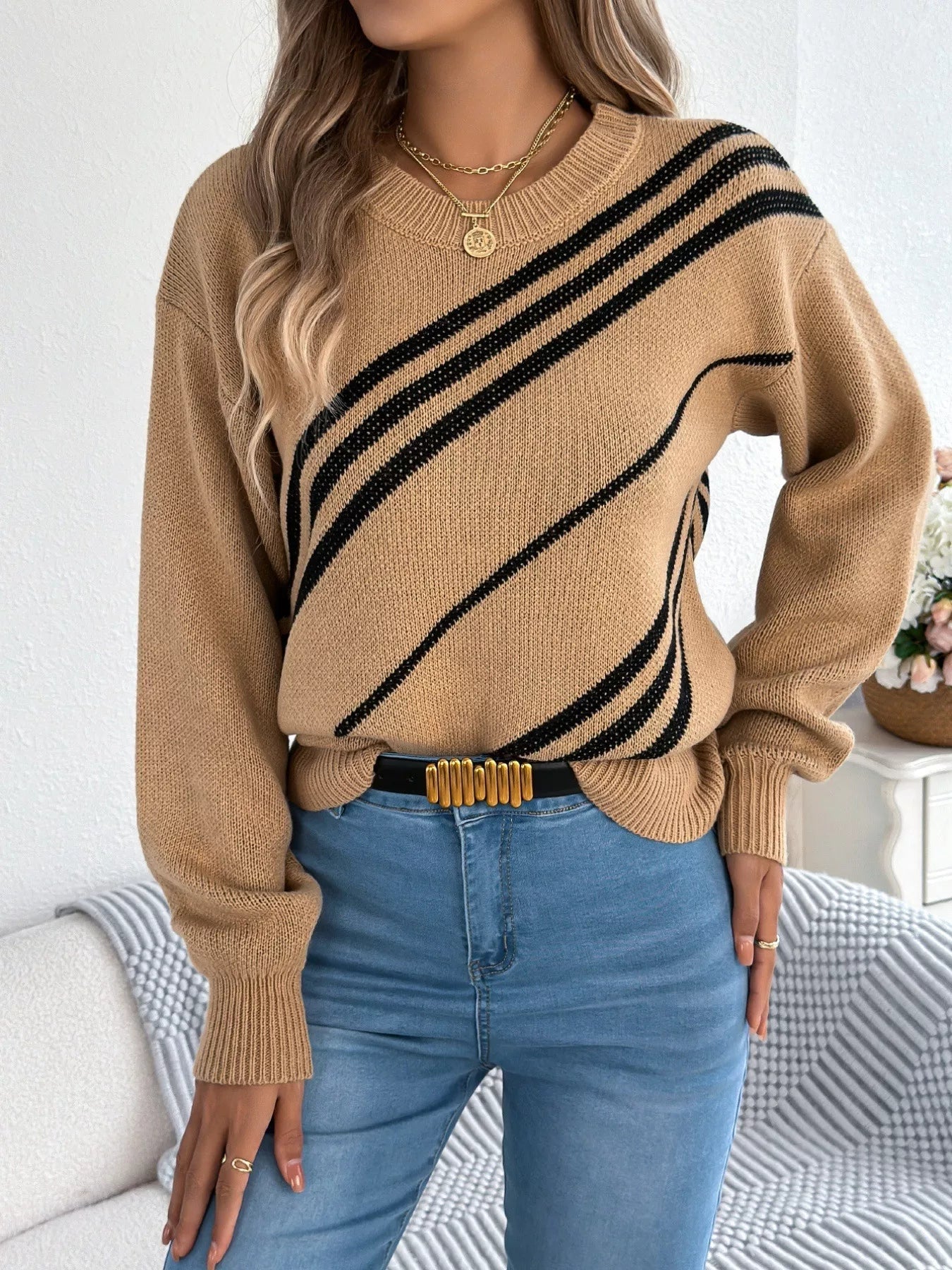 Striped Pattern Casual Round Neck Sweater 