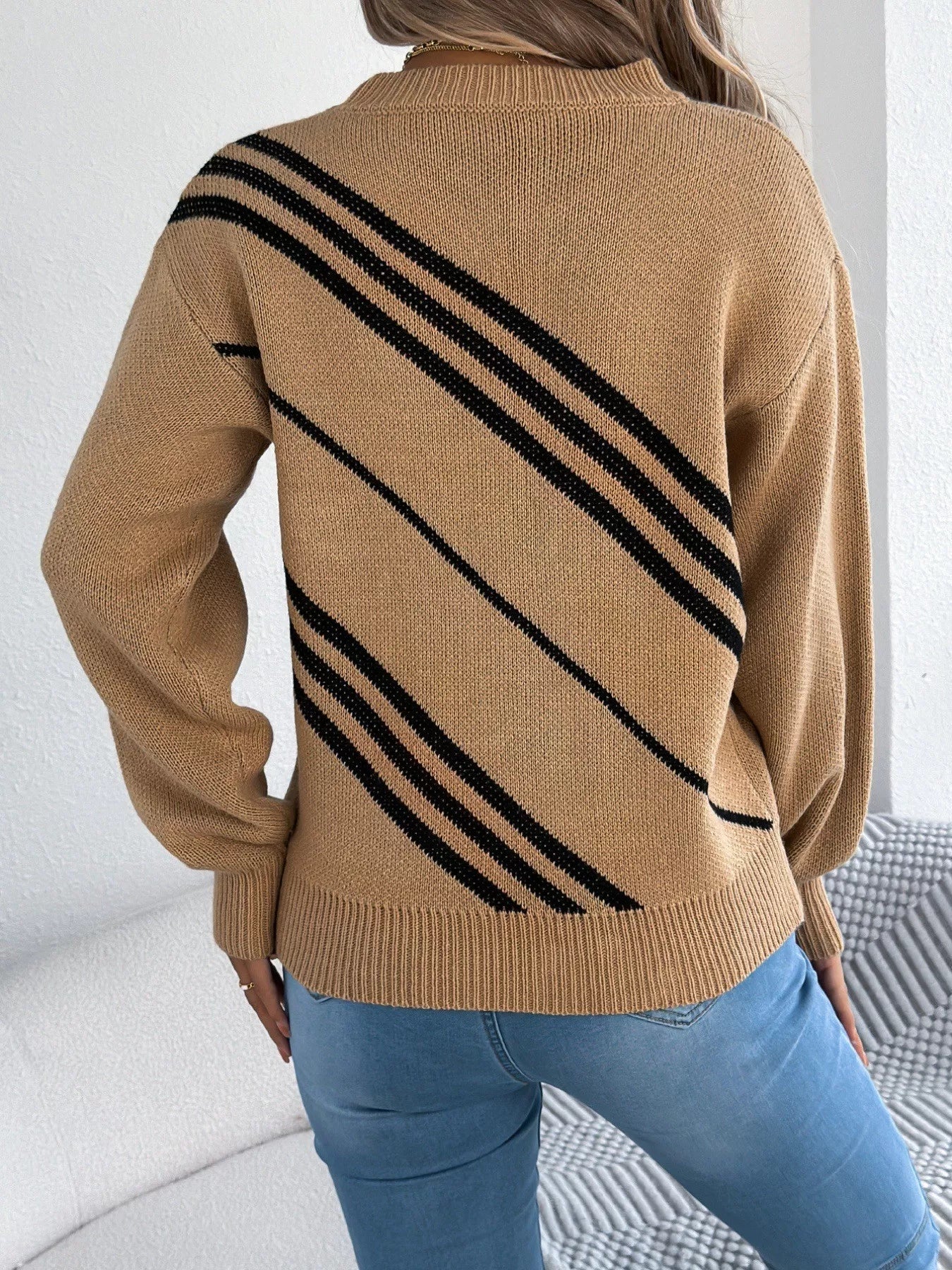 Striped Pattern Casual Round Neck Sweater 