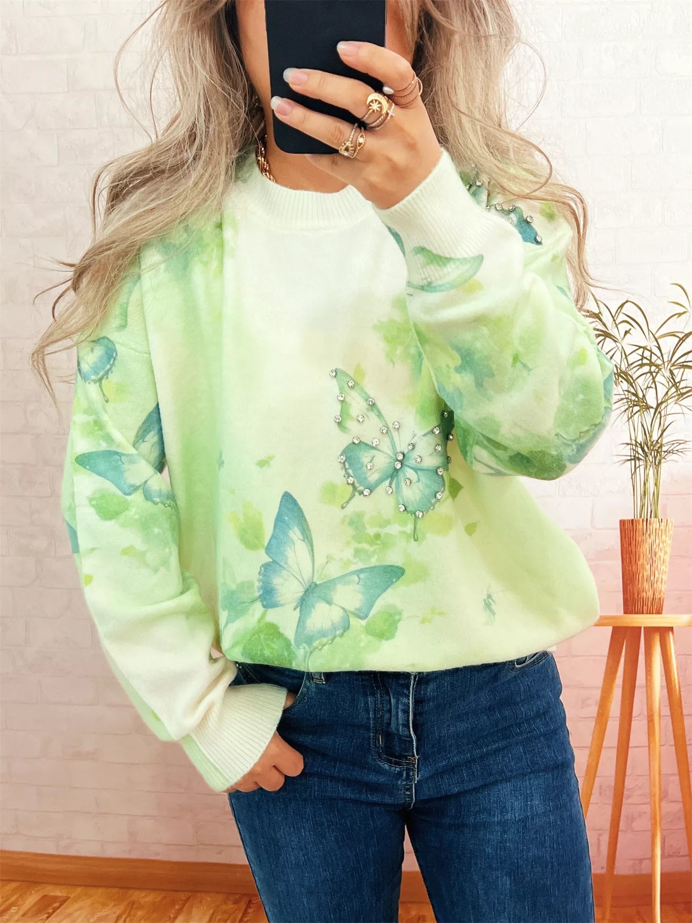 Butterfly Round Neck Lightweight Sweater 