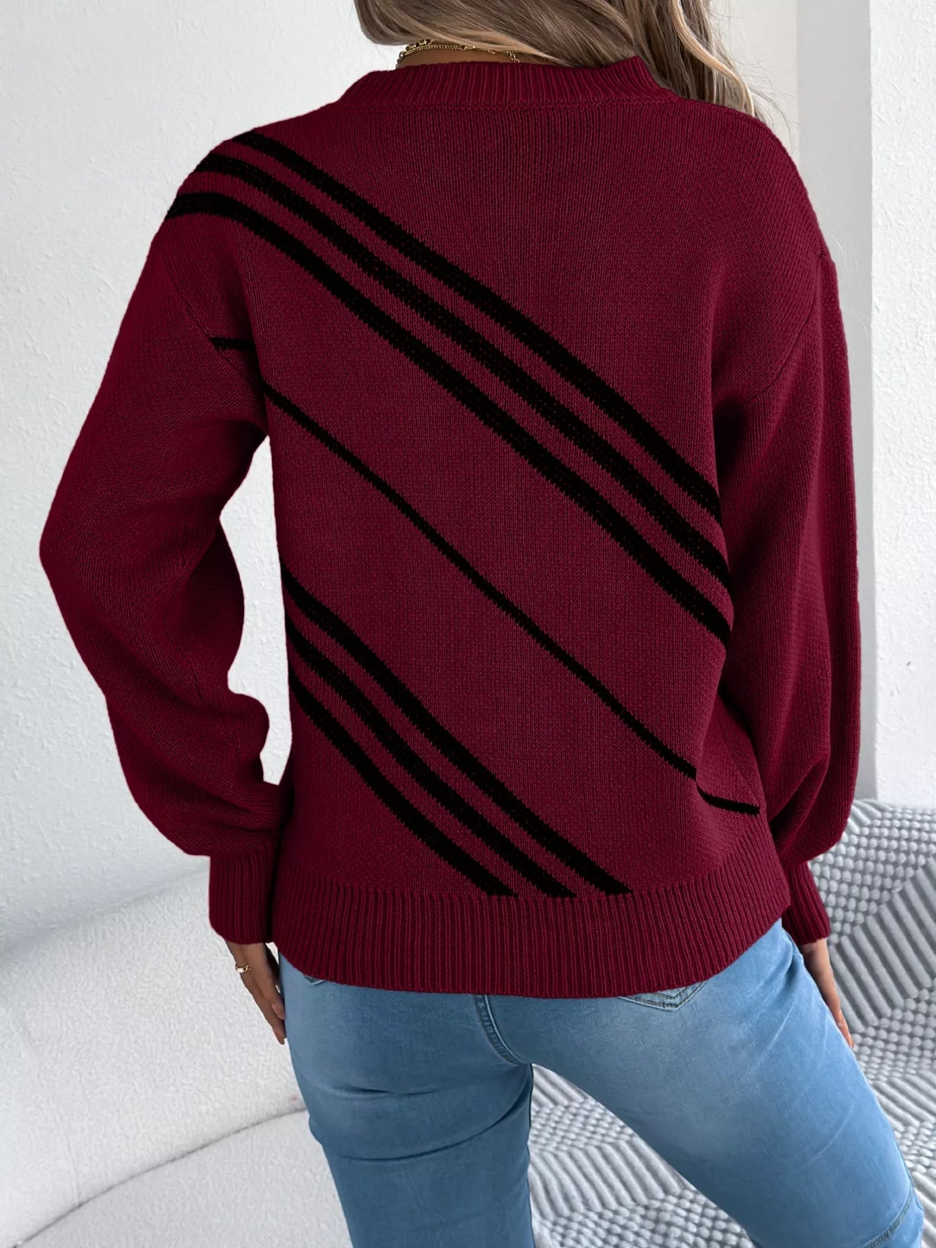 Striped Pattern Casual Round Neck Sweater 