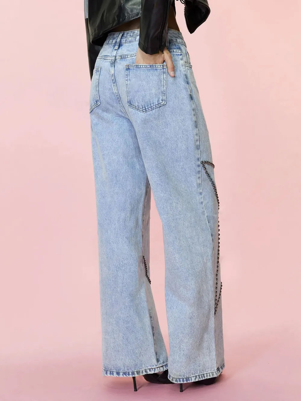 Studded Star Straight Jeans with Pockets 