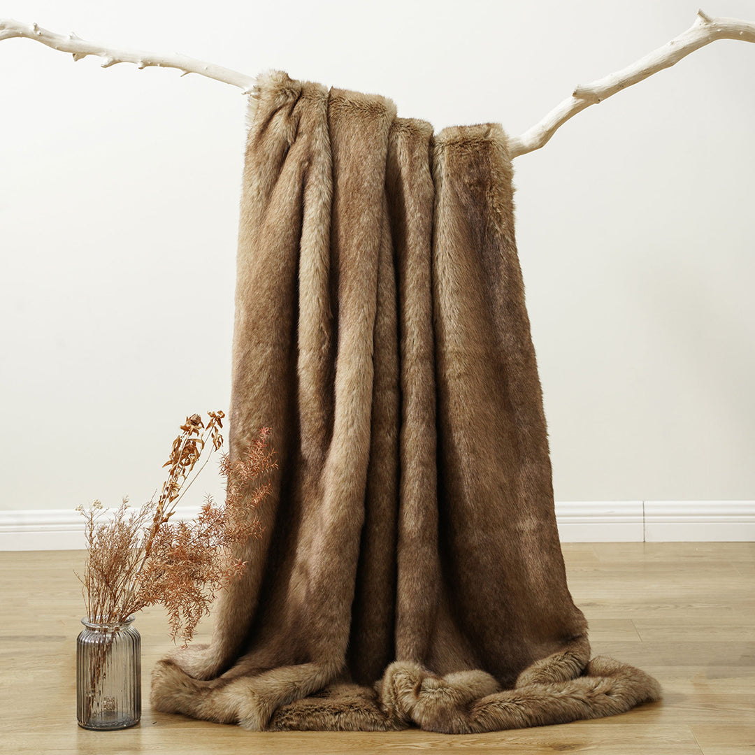 Battilo Plush Weighted Throw 