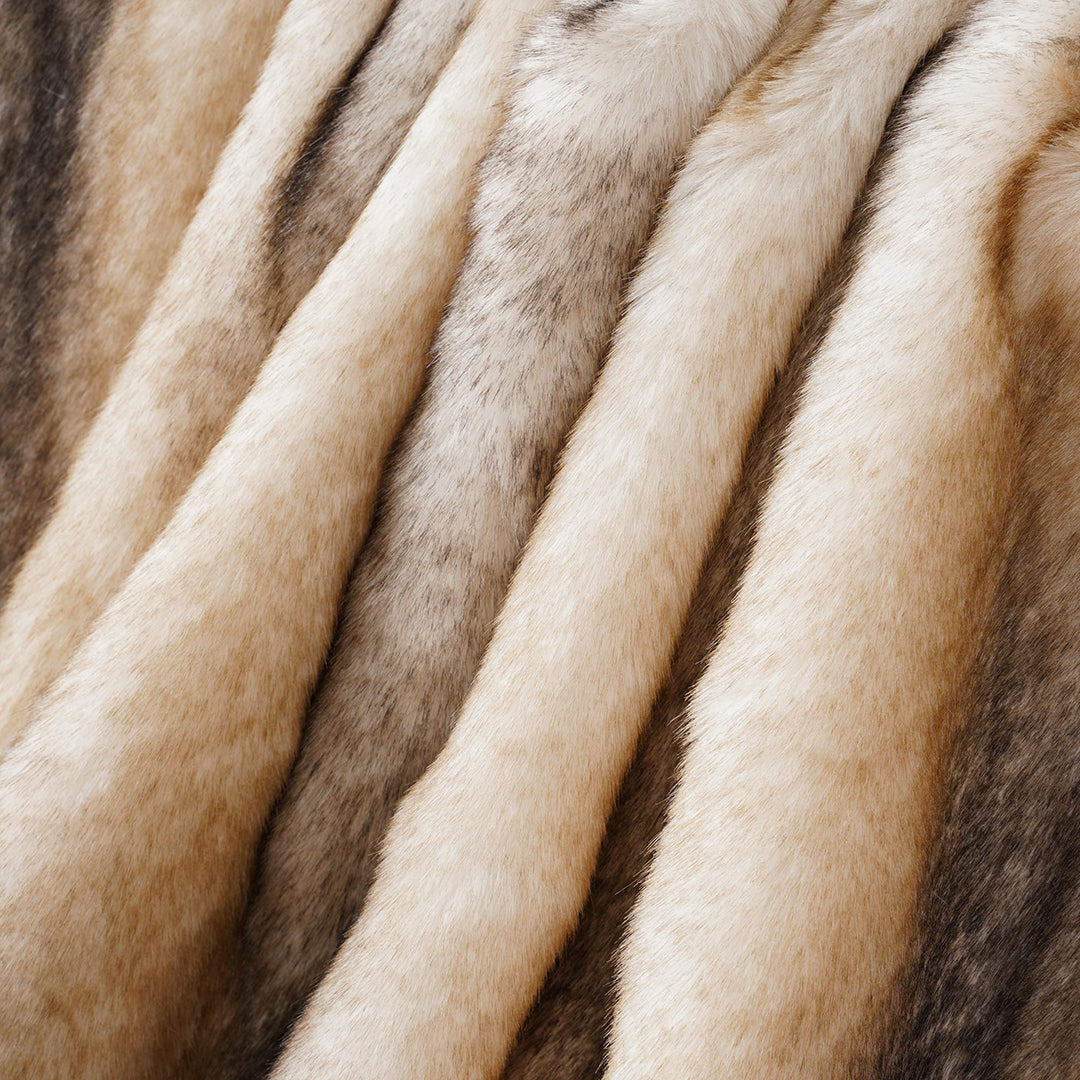 Battilo Plush Weighted Throw 
