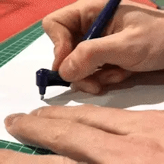 1+1 FREE Cutora™ — Effortlessly Slice Intricate Shapes with Precision 