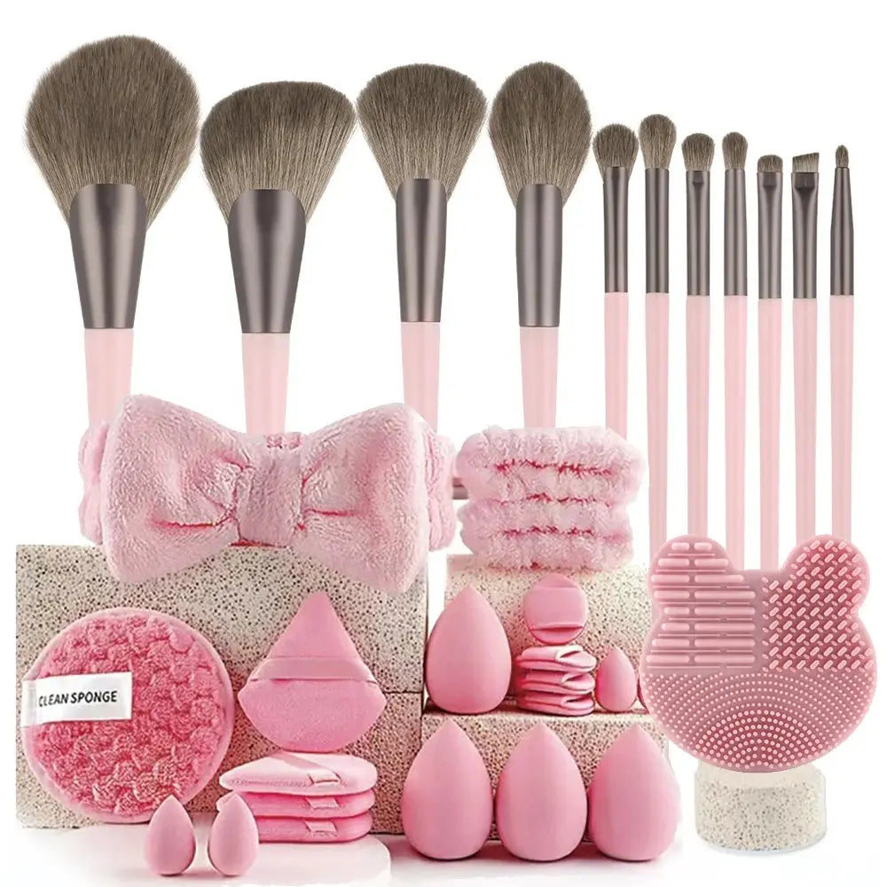 Professional Makeup Brush Set – Soft Wool Fiber Brushes (13 or 33-Piece) dylinoshop