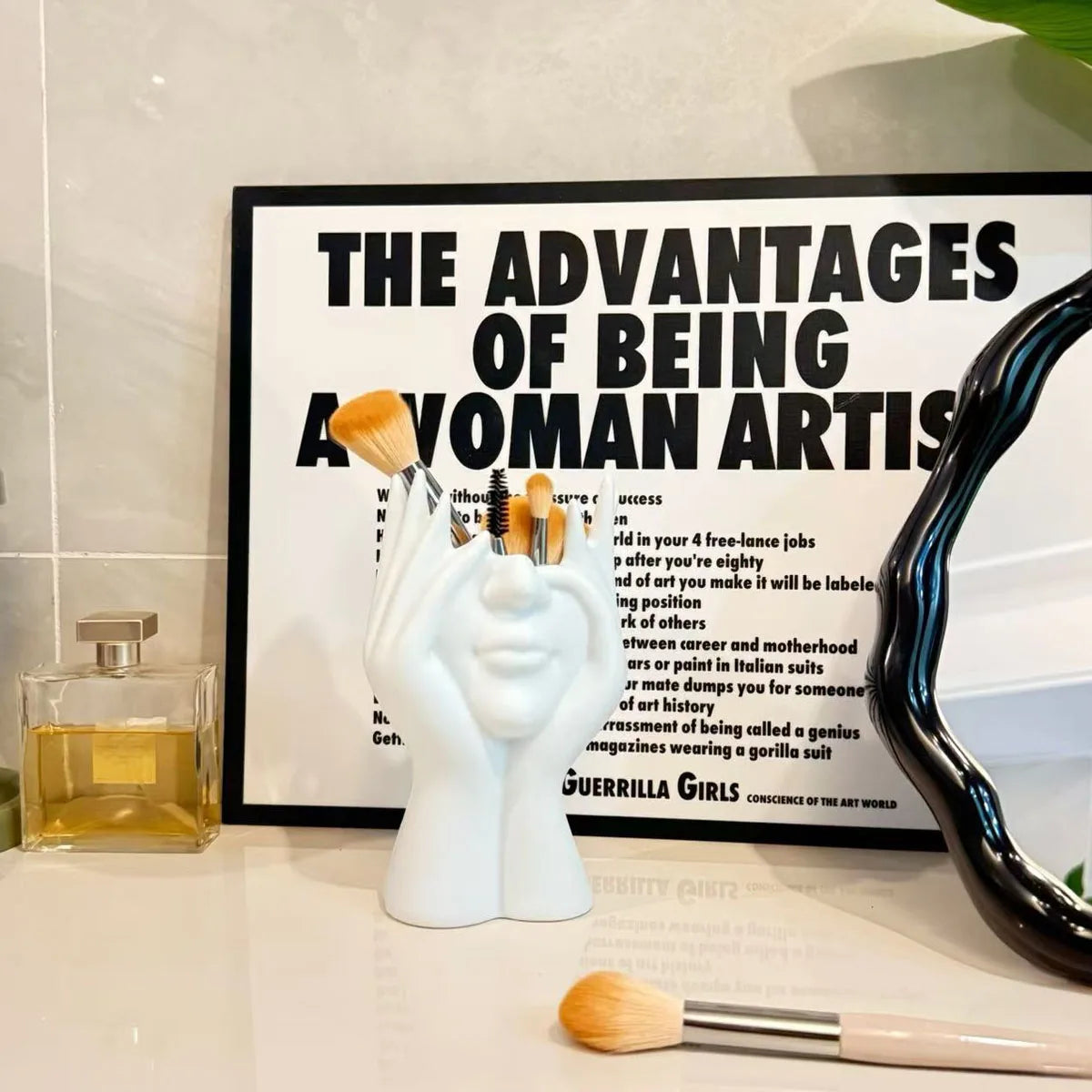 Face Art Makeup Brush Holder – Desktop Organizer Vase dylinoshop