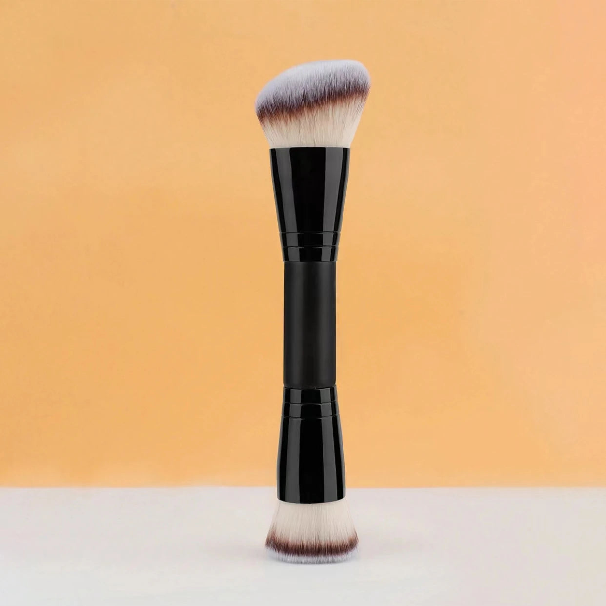 Portable double-headed multifunctional makeup brush for face makeup, foundation brush, contour brush, powder brush, blush brush, all-in-one makeup brush suitable for both men and women