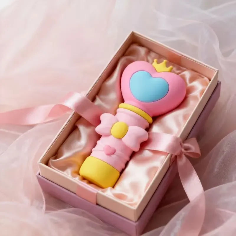 1 Portable Refillable Spray Bottle Heart-Shaped Wand Sprayer Mini Makeup Hydrating Spray Cute Travel Essential Dispensing Bottle